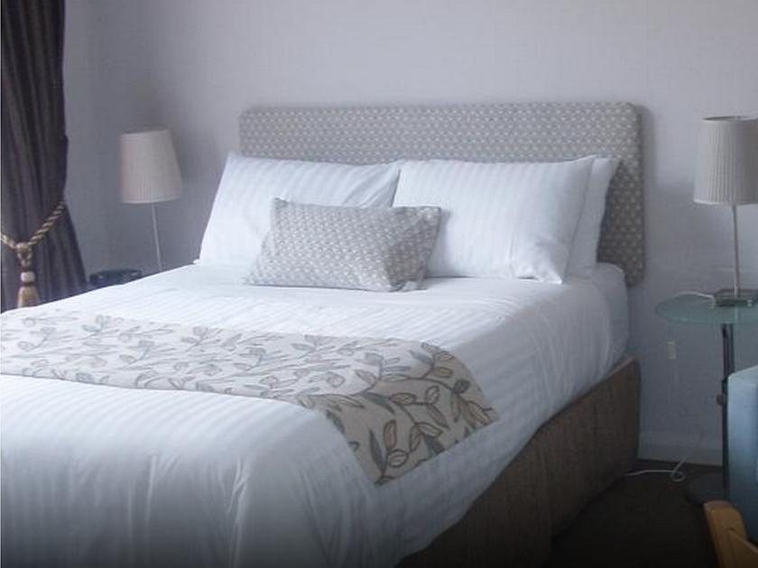 Como Waters Bed & Breakfast