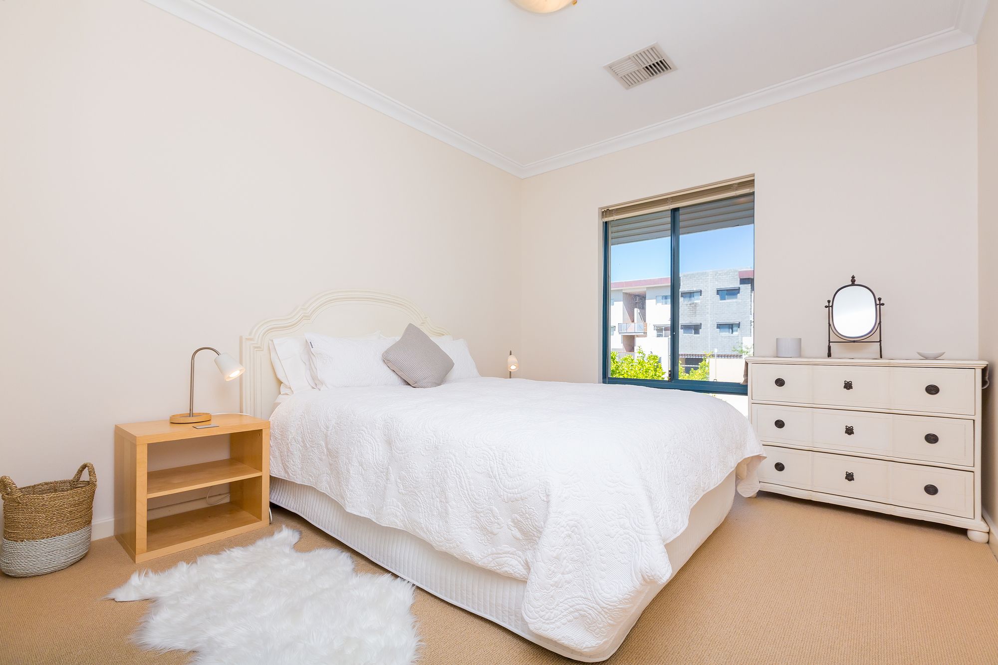 Luxurious Perth Townhouse