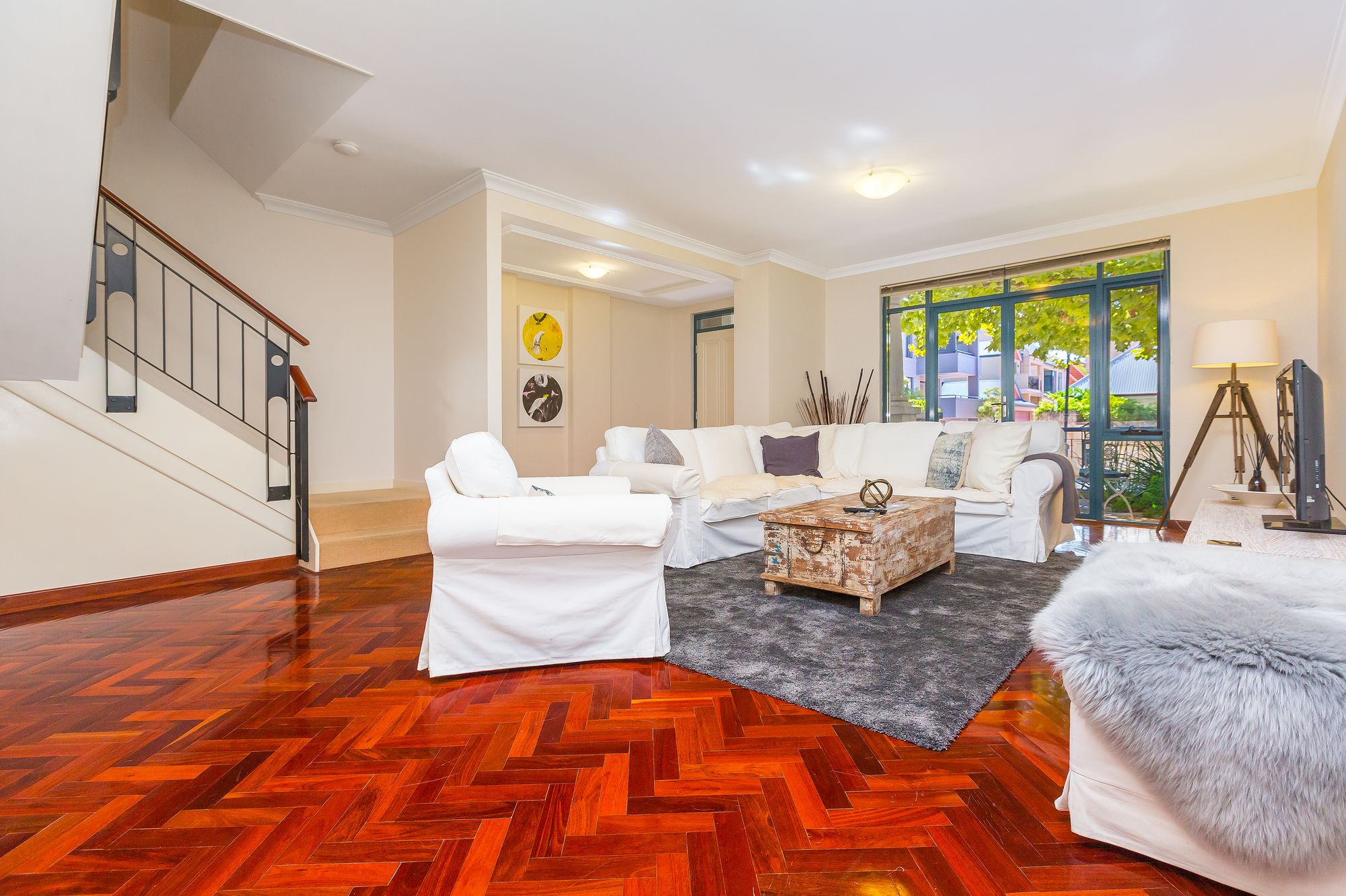 Luxurious Perth Townhouse