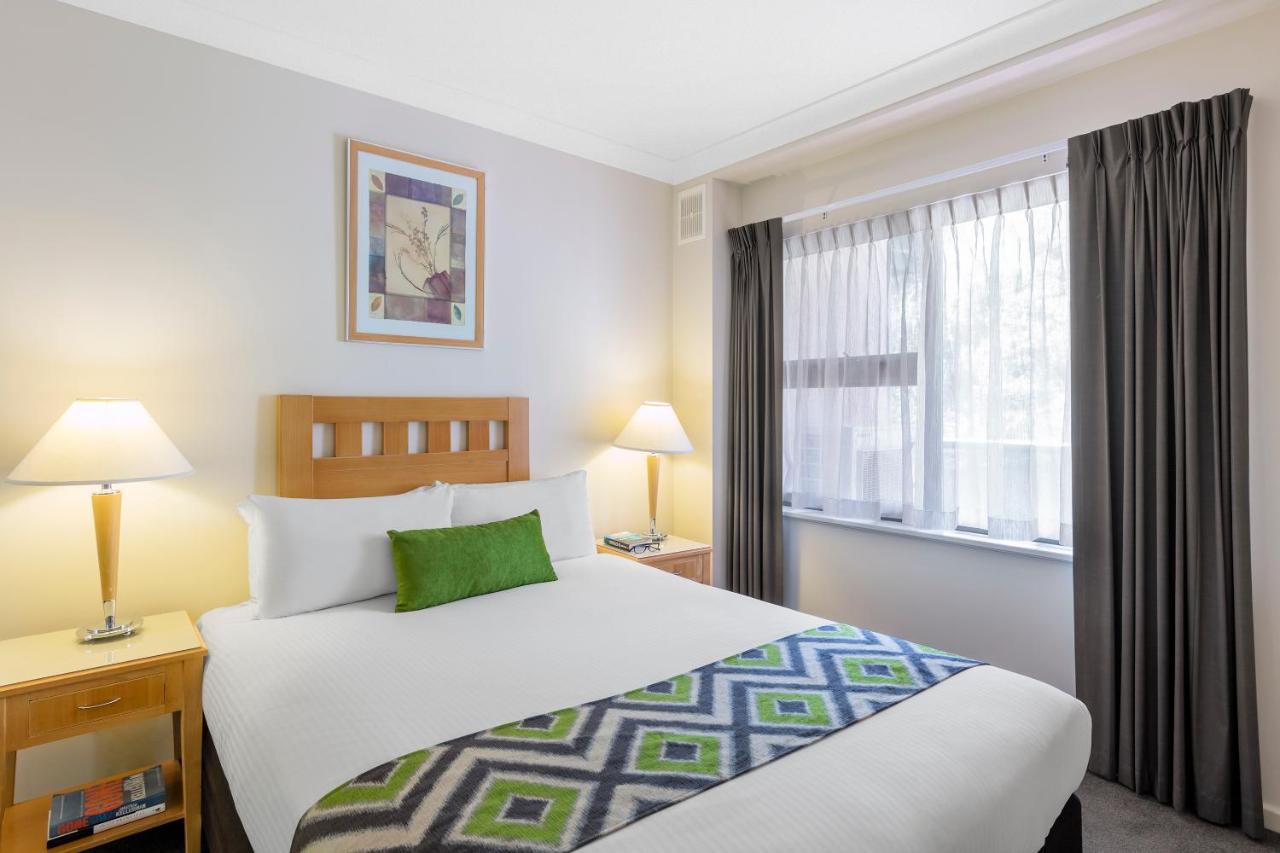 Nesuto Mounts Bay Perth Apartment Hotel