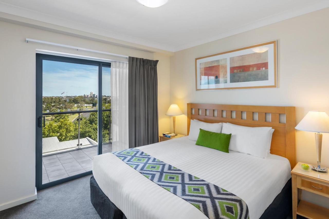 Nesuto Mounts Bay Perth Apartment Hotel