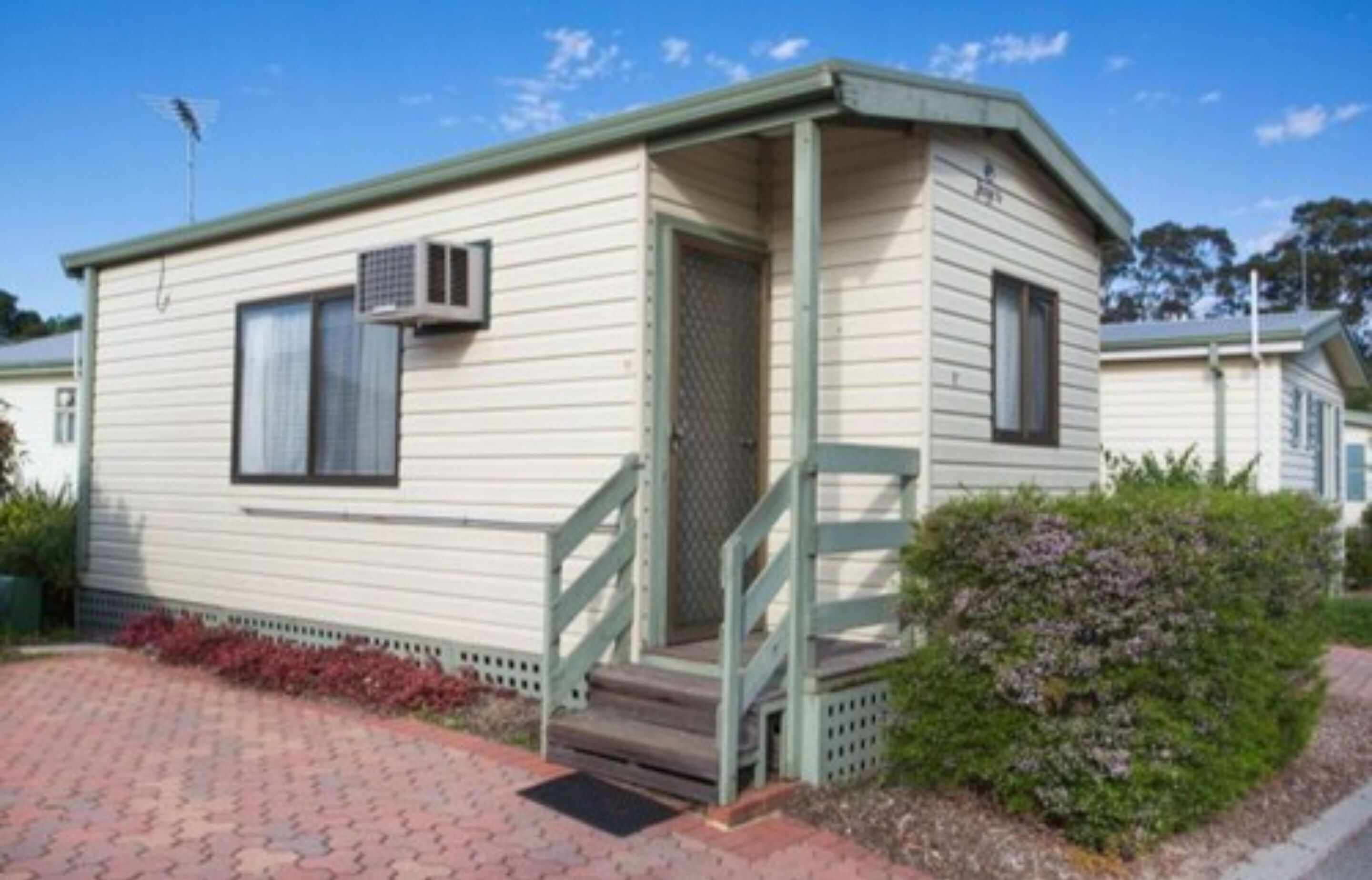 Perth Airport Holiday & Caravan Park