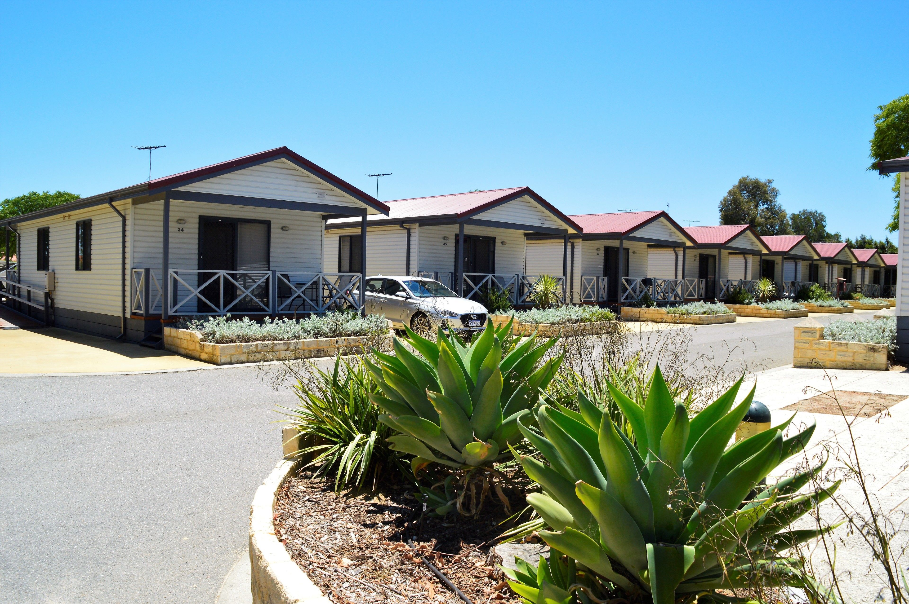 Perth Airport Holiday & Caravan Park