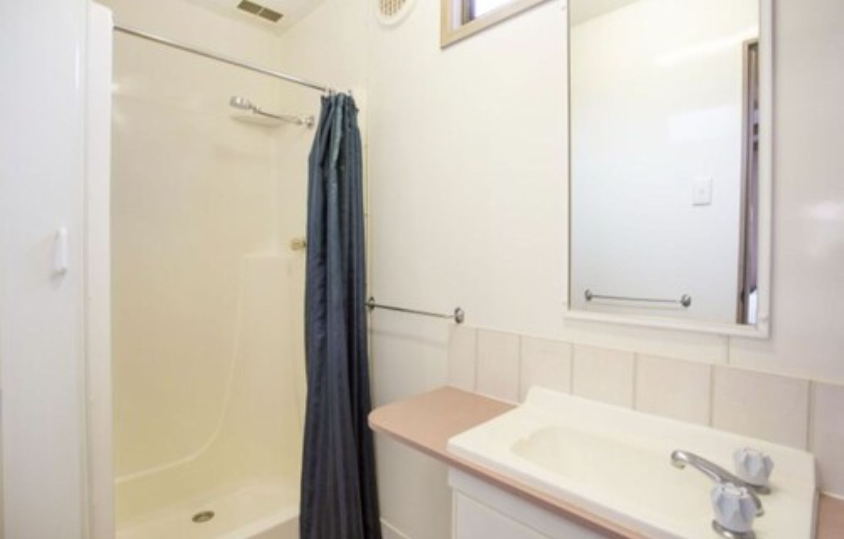 Perth Airport Holiday & Caravan Park