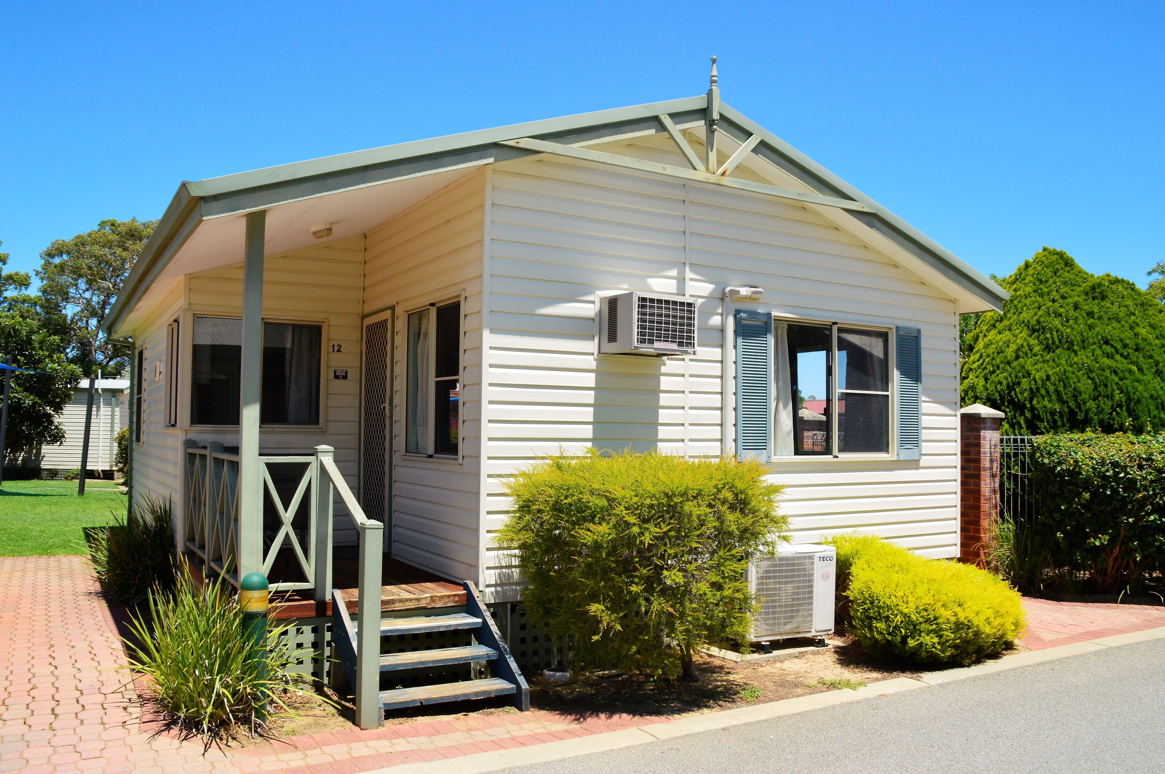 Perth Airport Holiday & Caravan Park