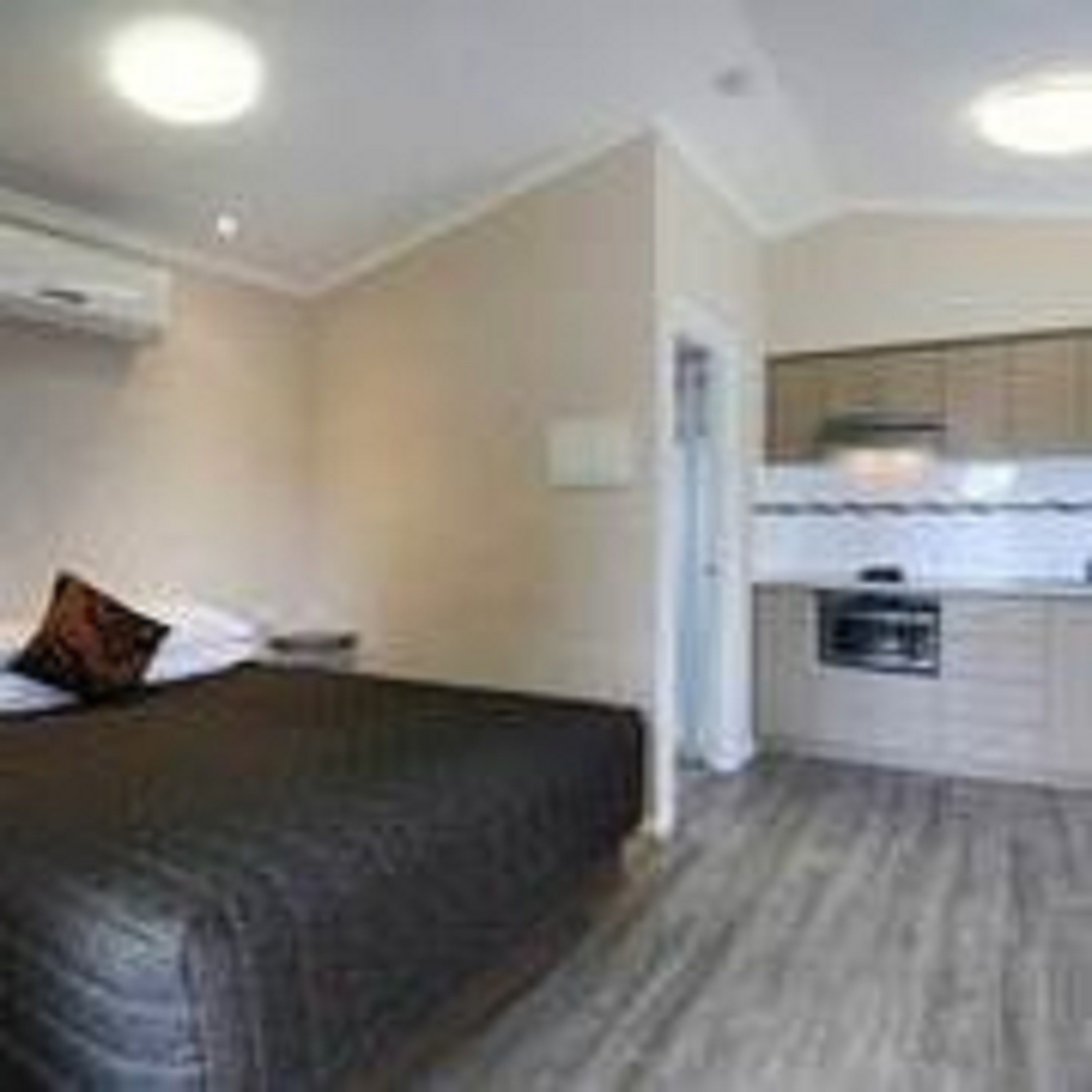 Perth Airport Holiday & Caravan Park