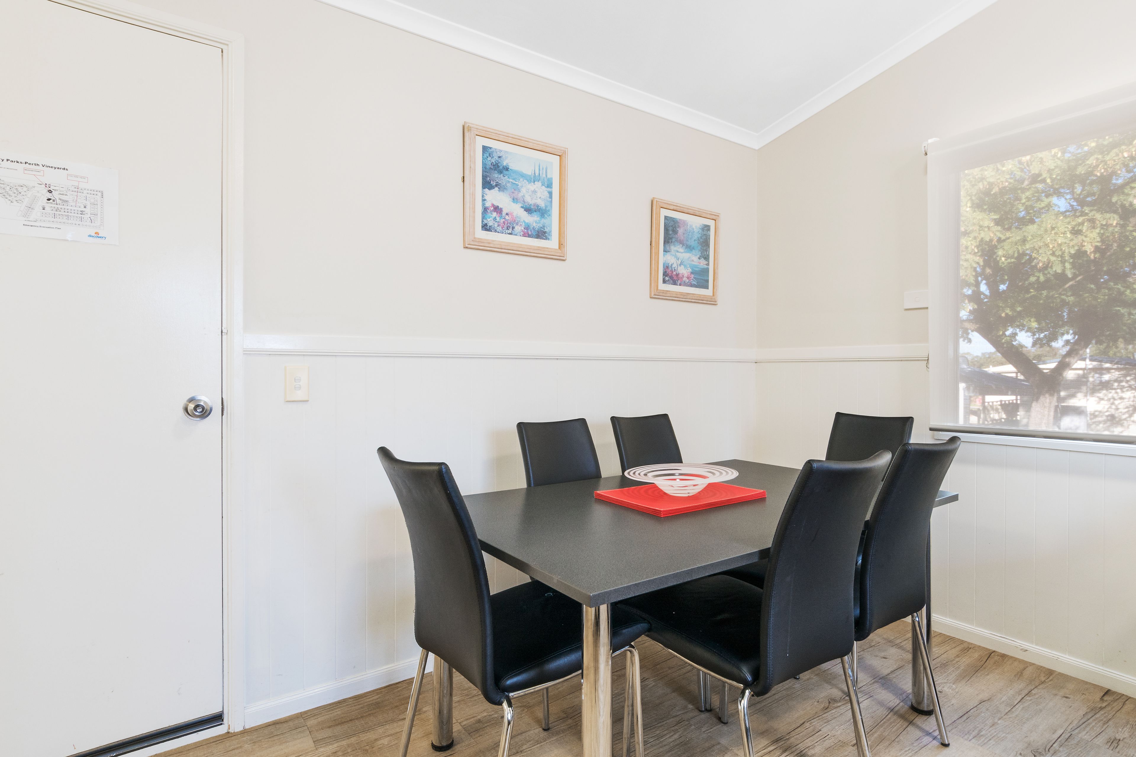 Swan Valley Holiday & Caravan Park