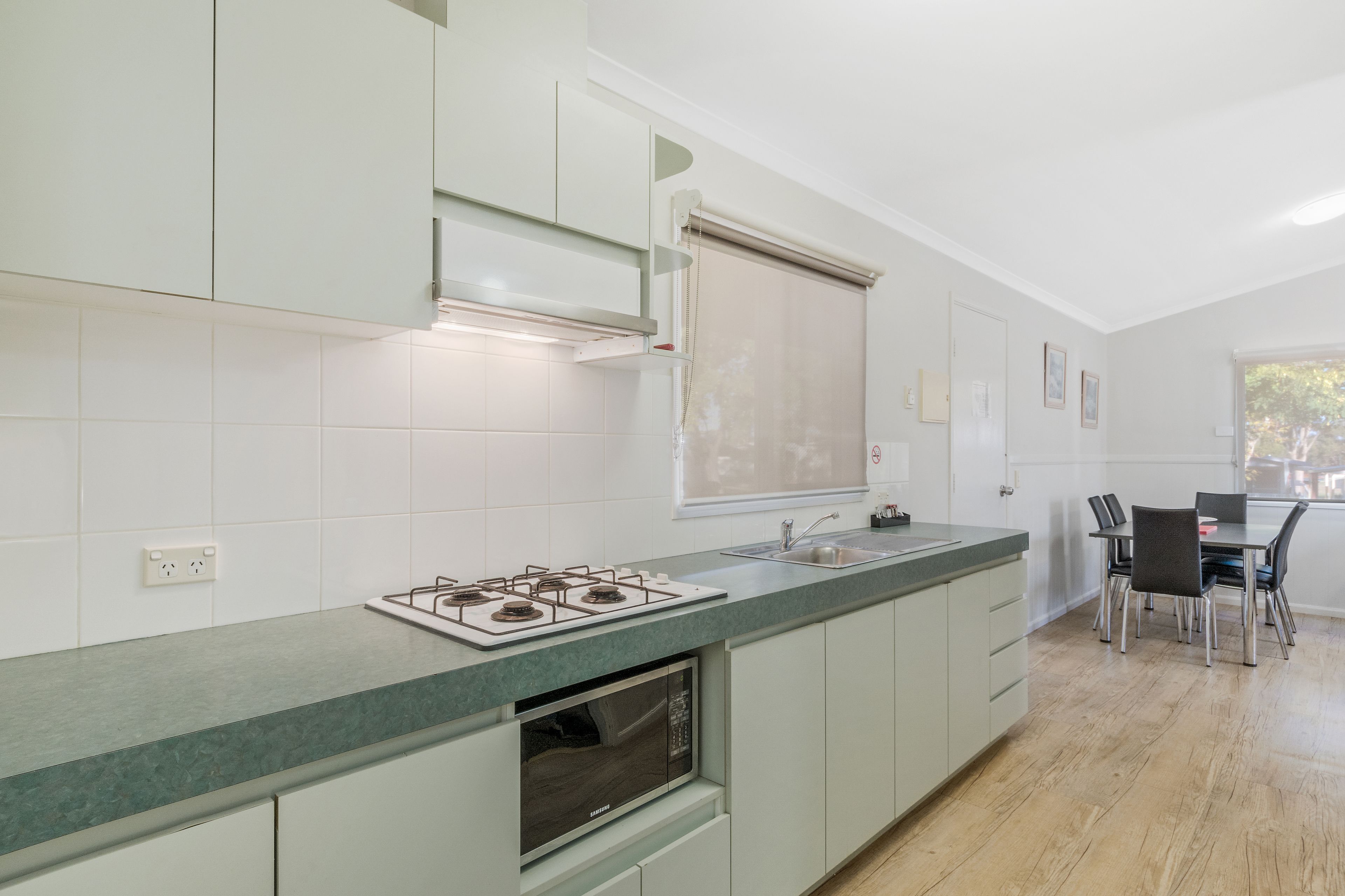 Swan Valley Holiday & Caravan Park