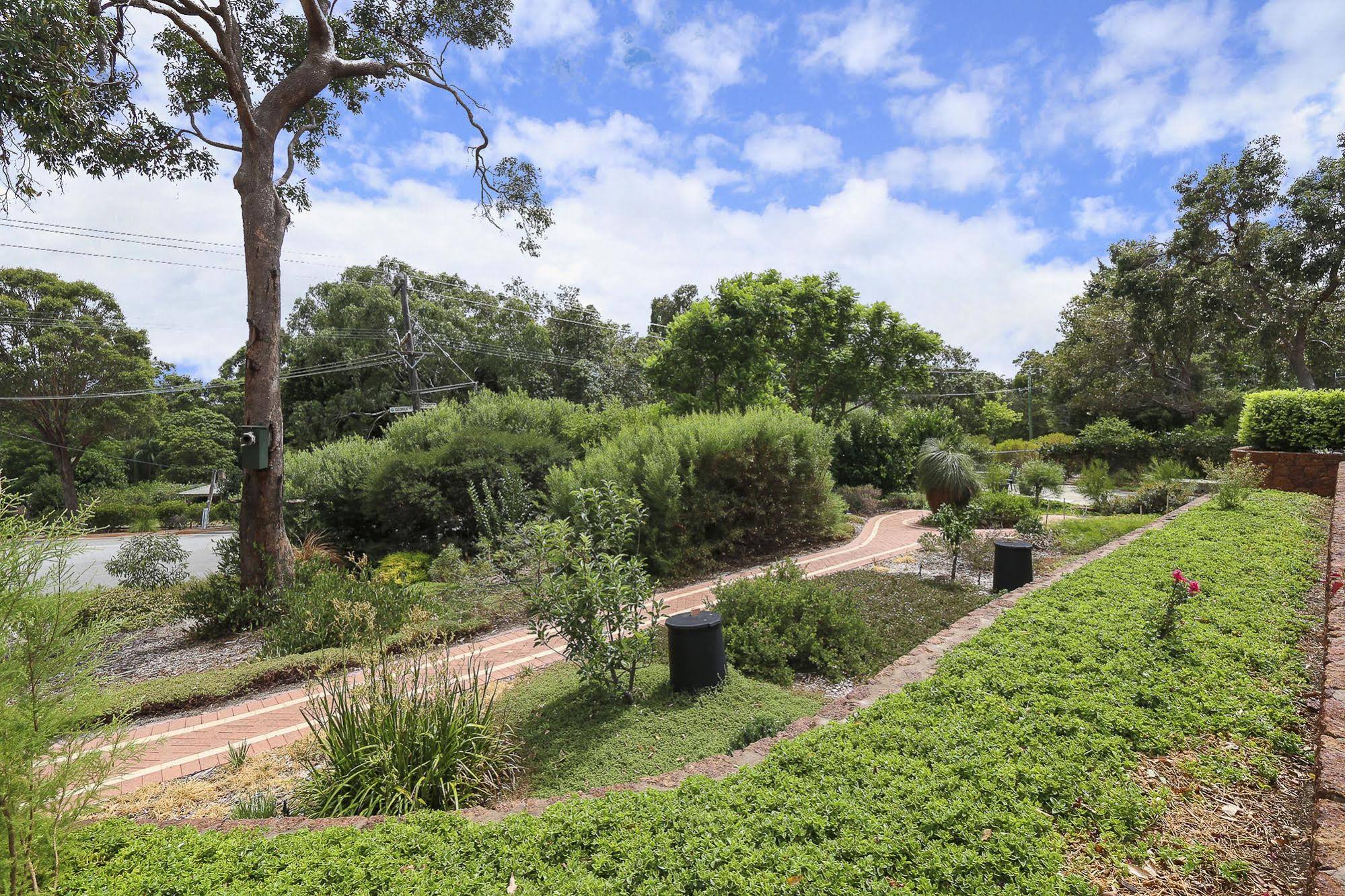 The Good Life Bed & Breakfast