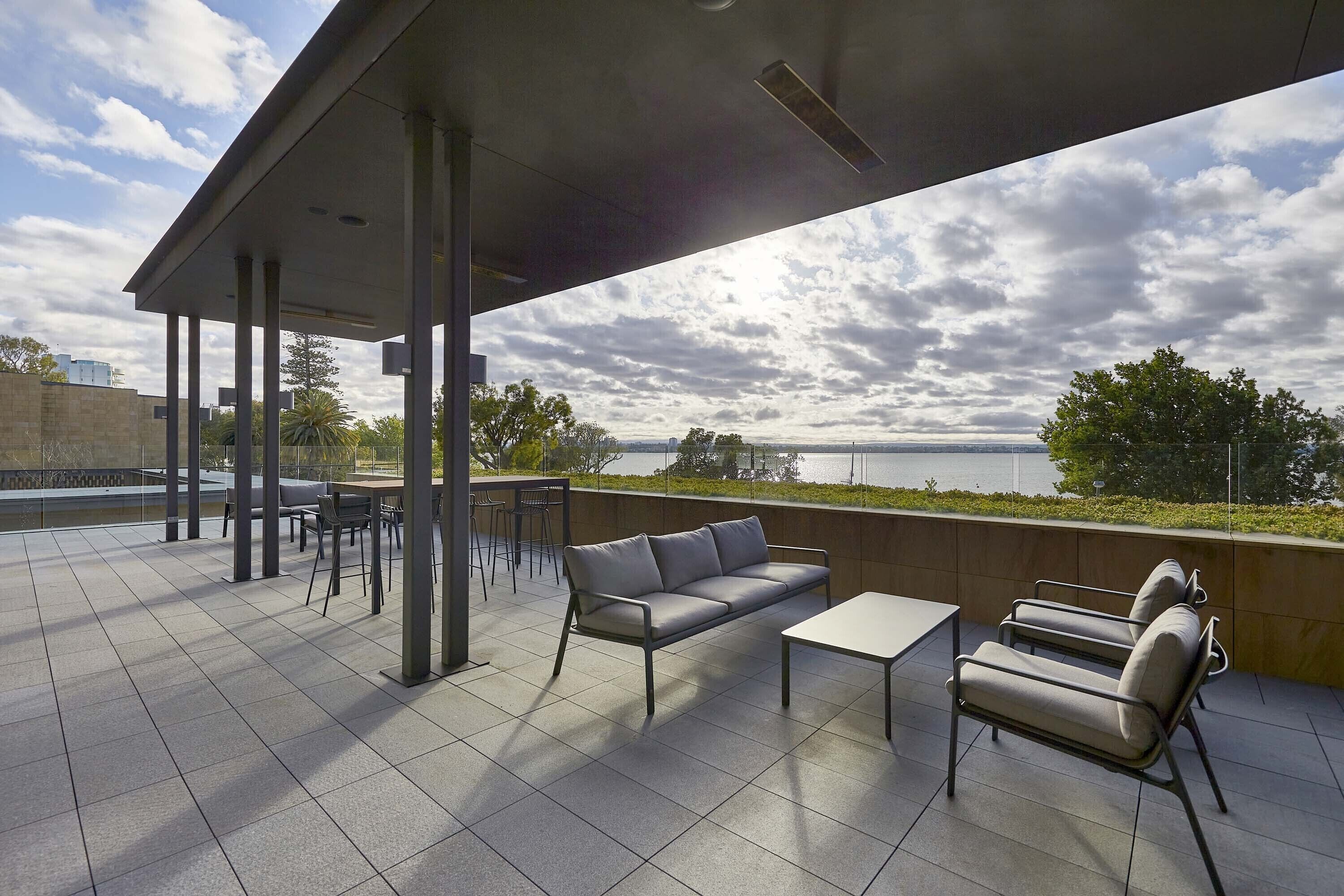 Wonil Hotel Perth - Handwritten Collection