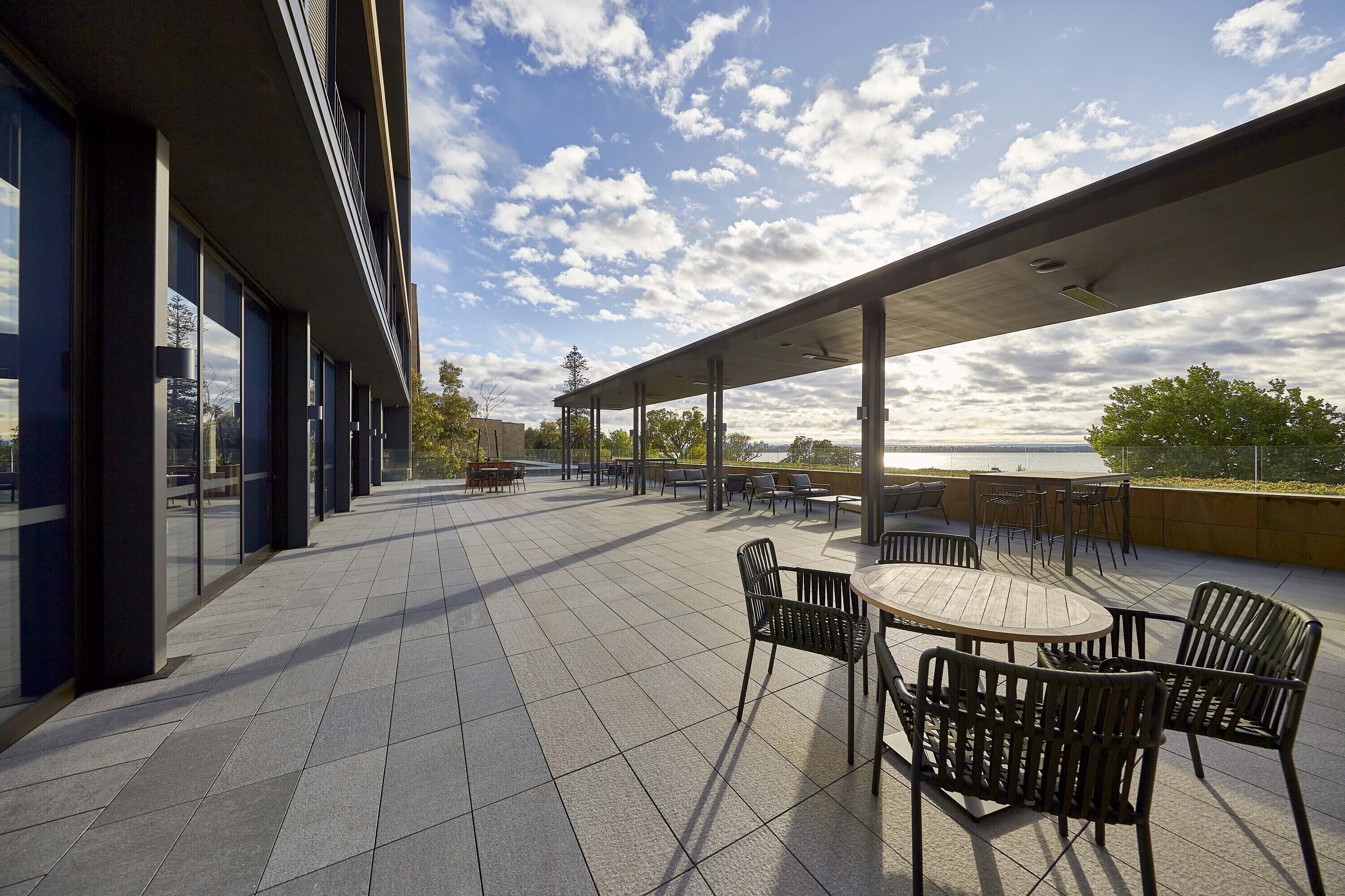 Wonil Hotel Perth - Handwritten Collection