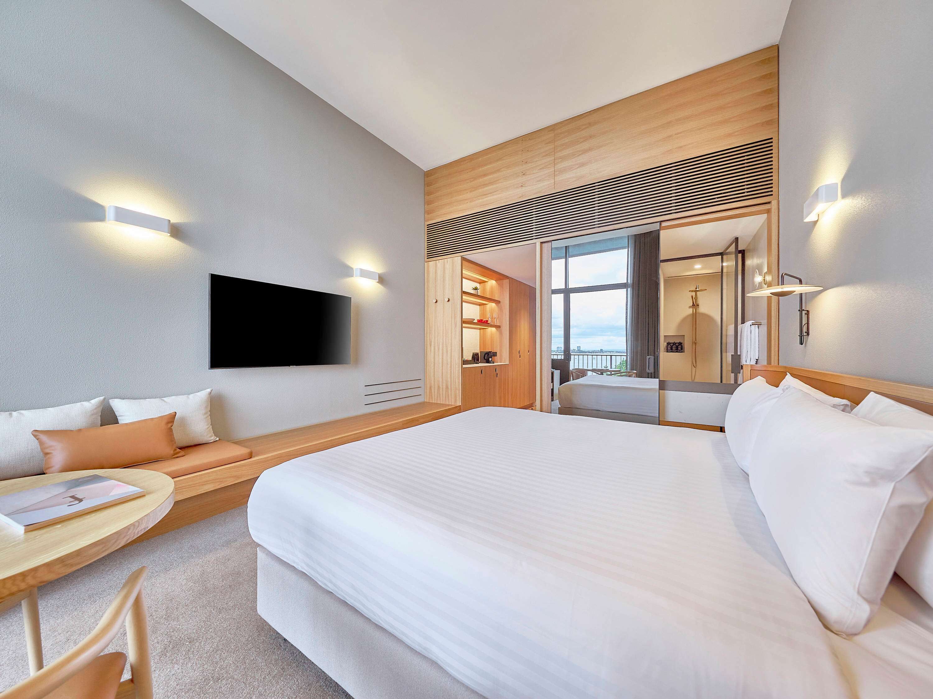 Wonil Hotel Perth - Handwritten Collection