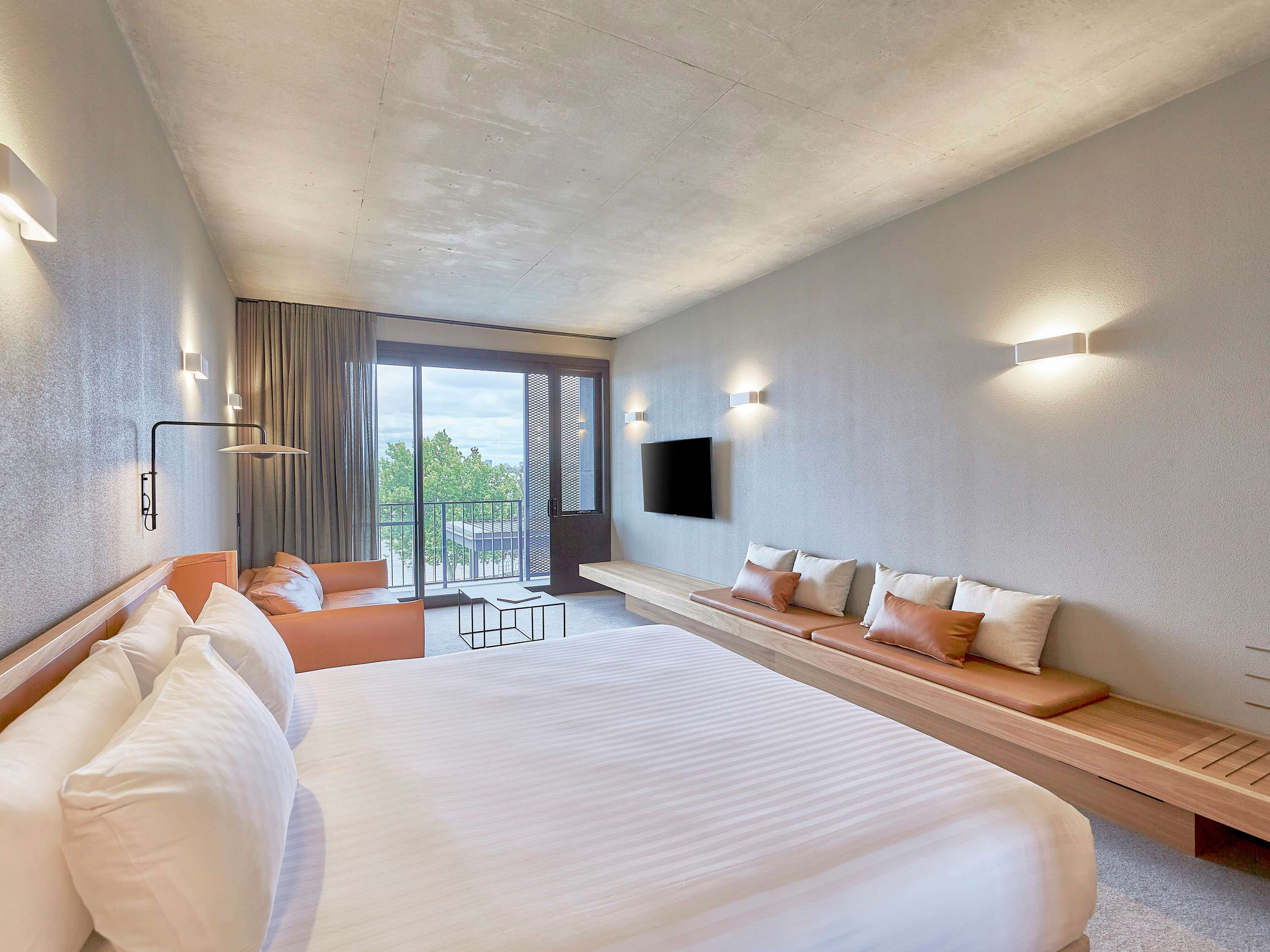 Wonil Hotel Perth - Handwritten Collection