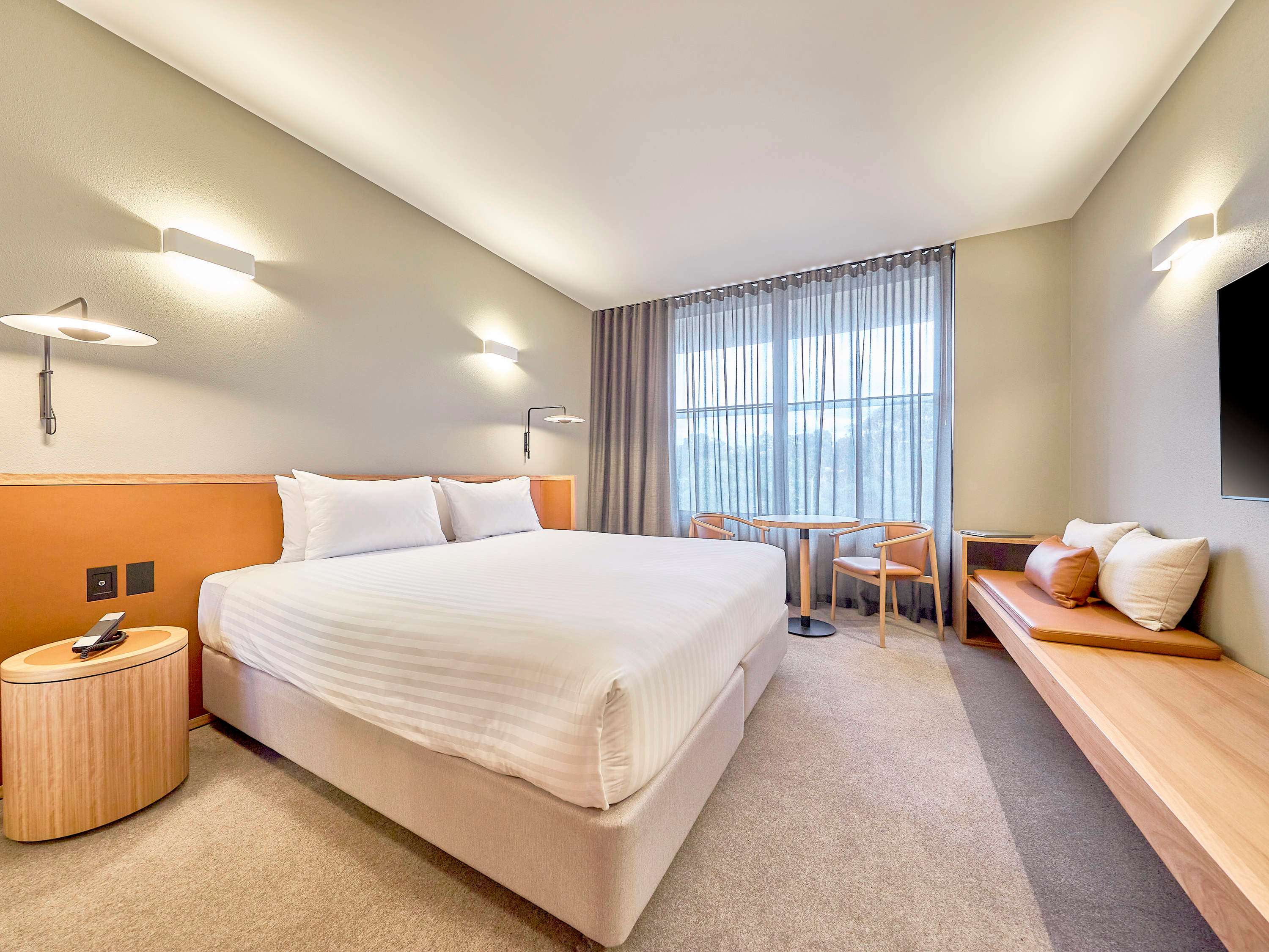 Wonil Hotel Perth - Handwritten Collection