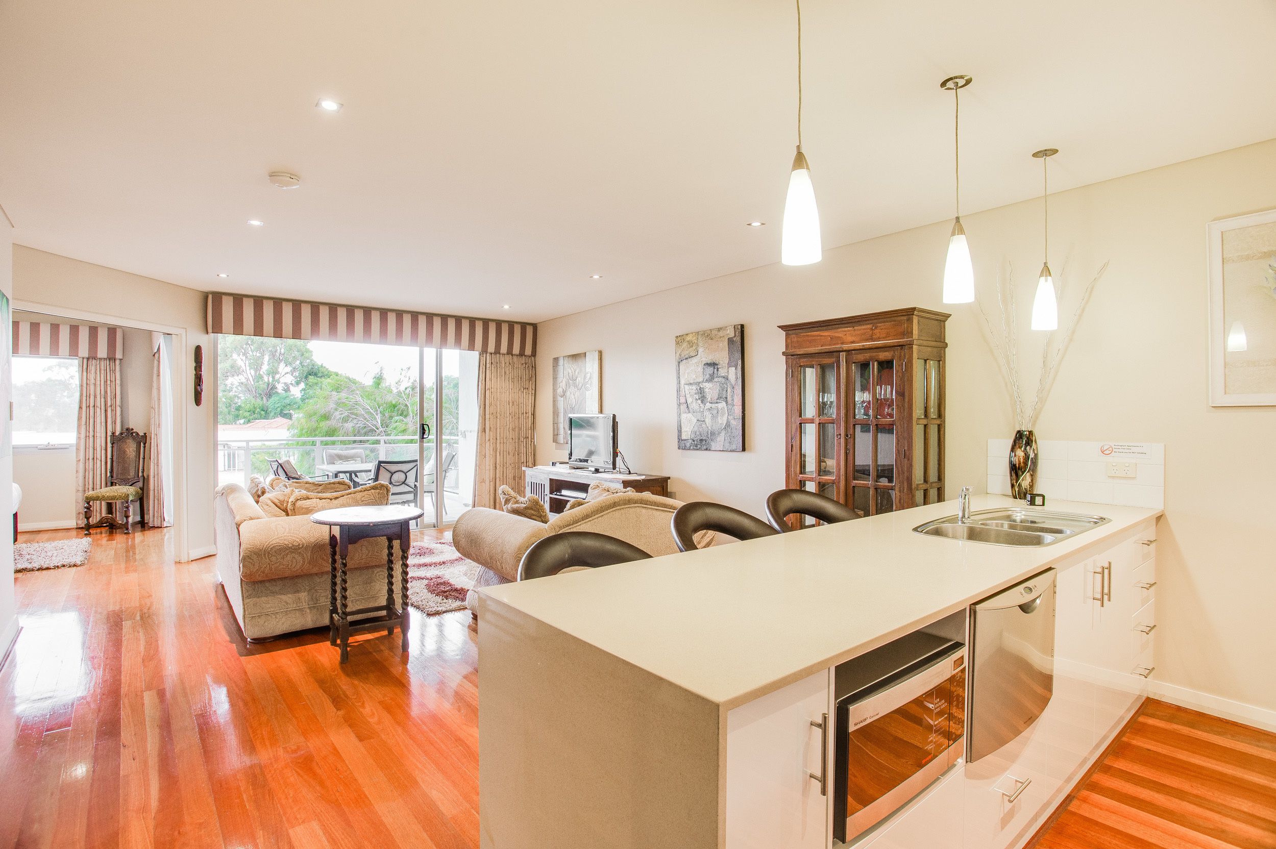 Rockingham Apartments