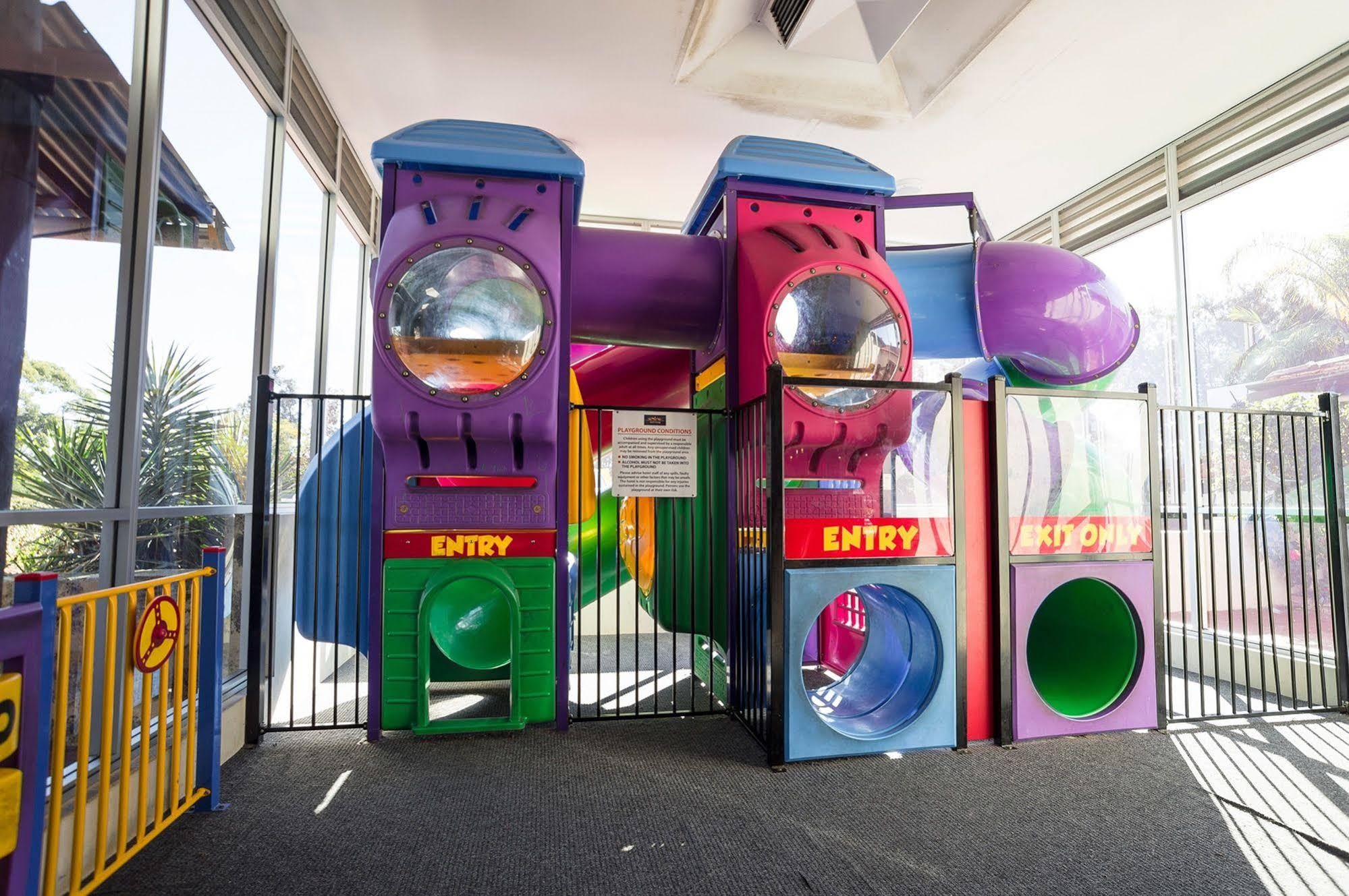 Nightcap at Wanneroo Tavern