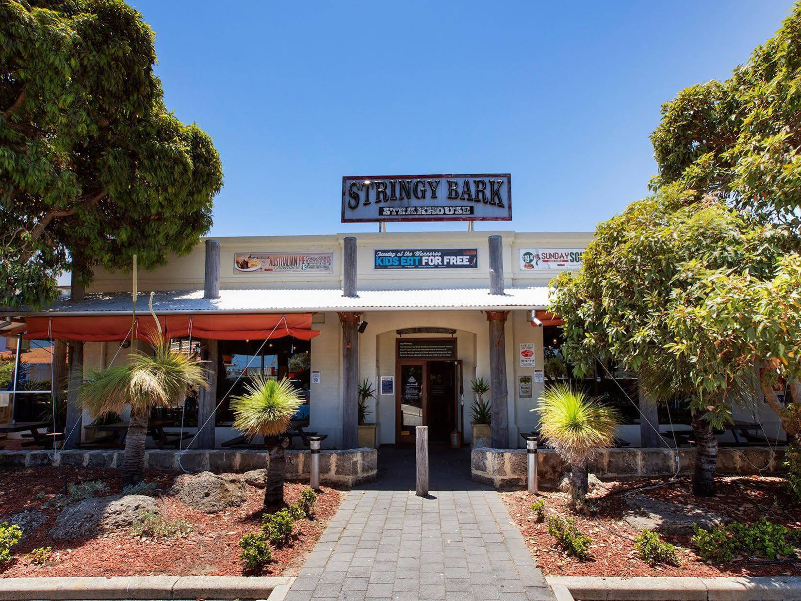 Nightcap at Wanneroo Tavern