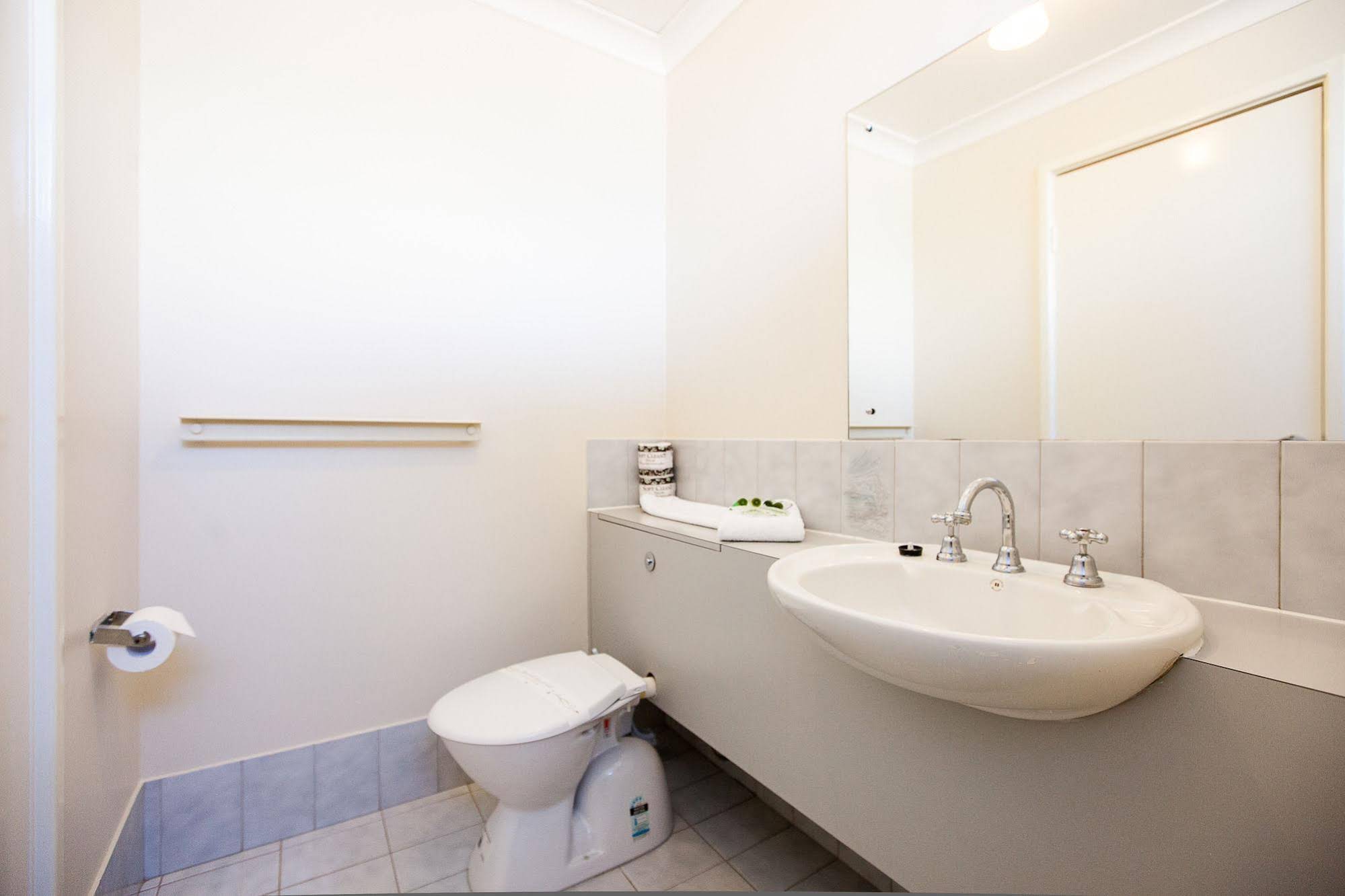 Nightcap at Wanneroo Tavern