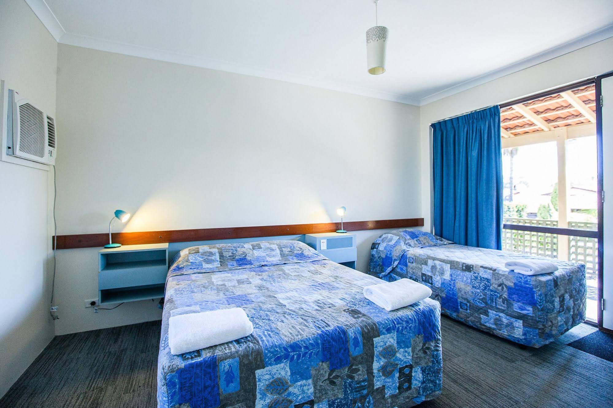 Nightcap at Wanneroo Tavern