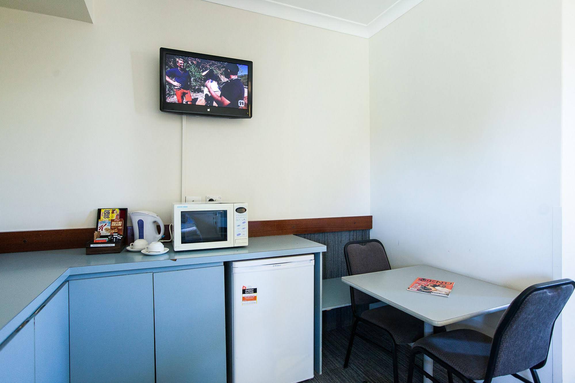 Nightcap at Wanneroo Tavern