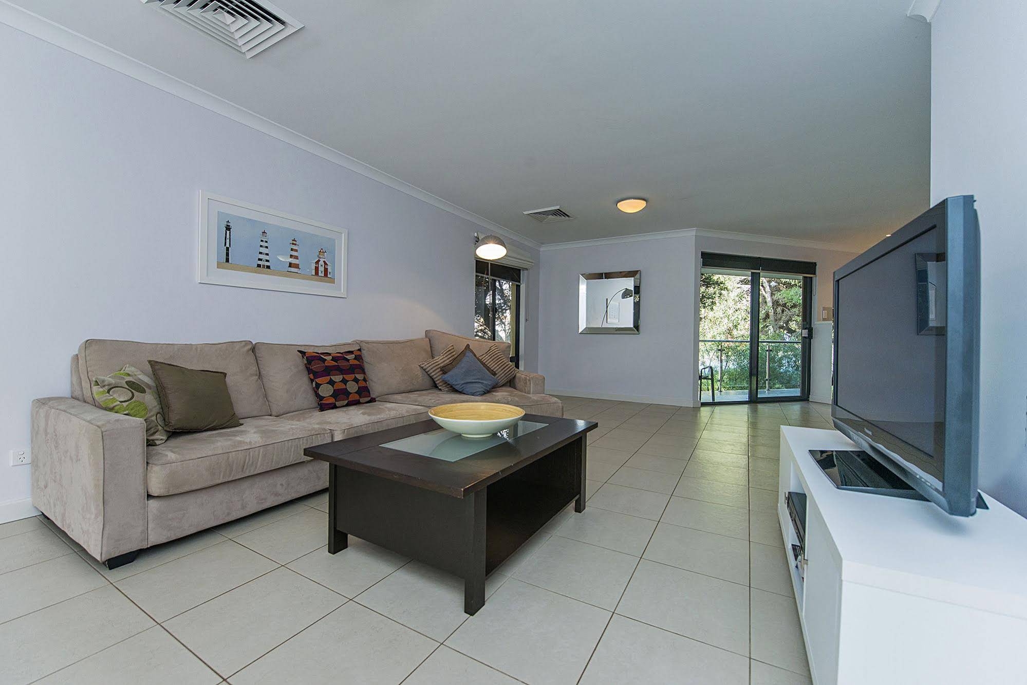 Yallingup Beach Resort