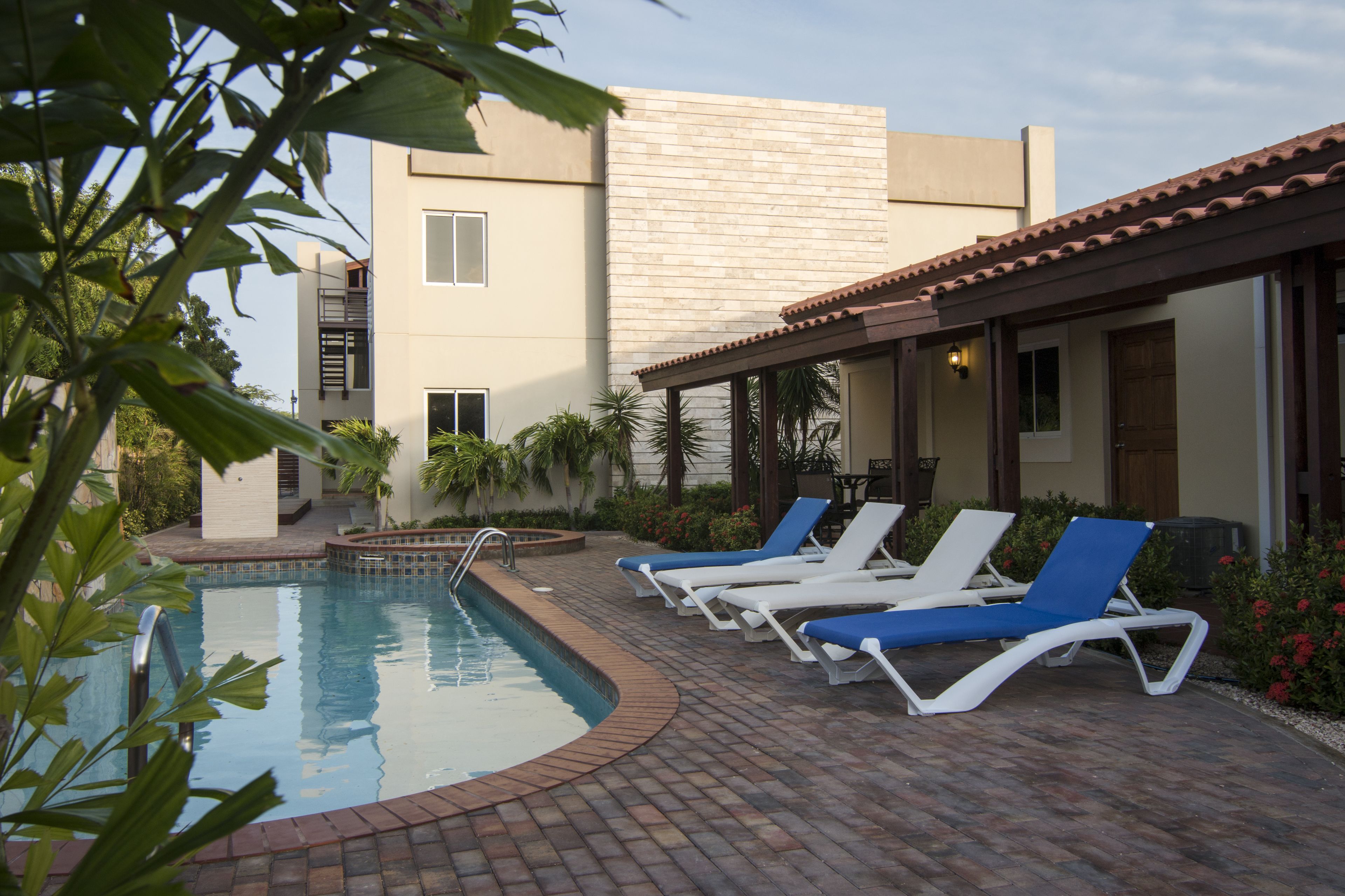 Costa Esmeralda Village