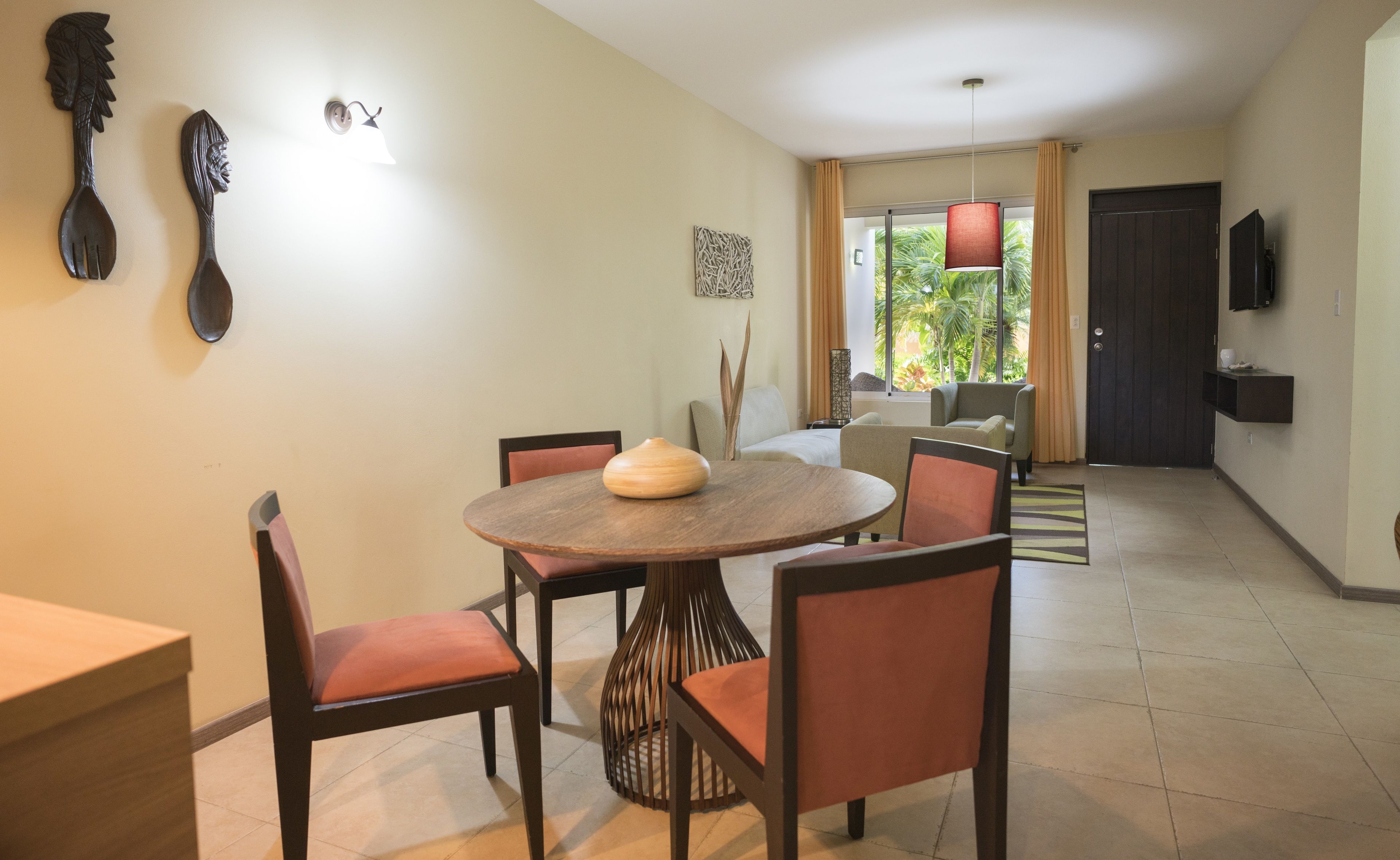 Costa Esmeralda Village