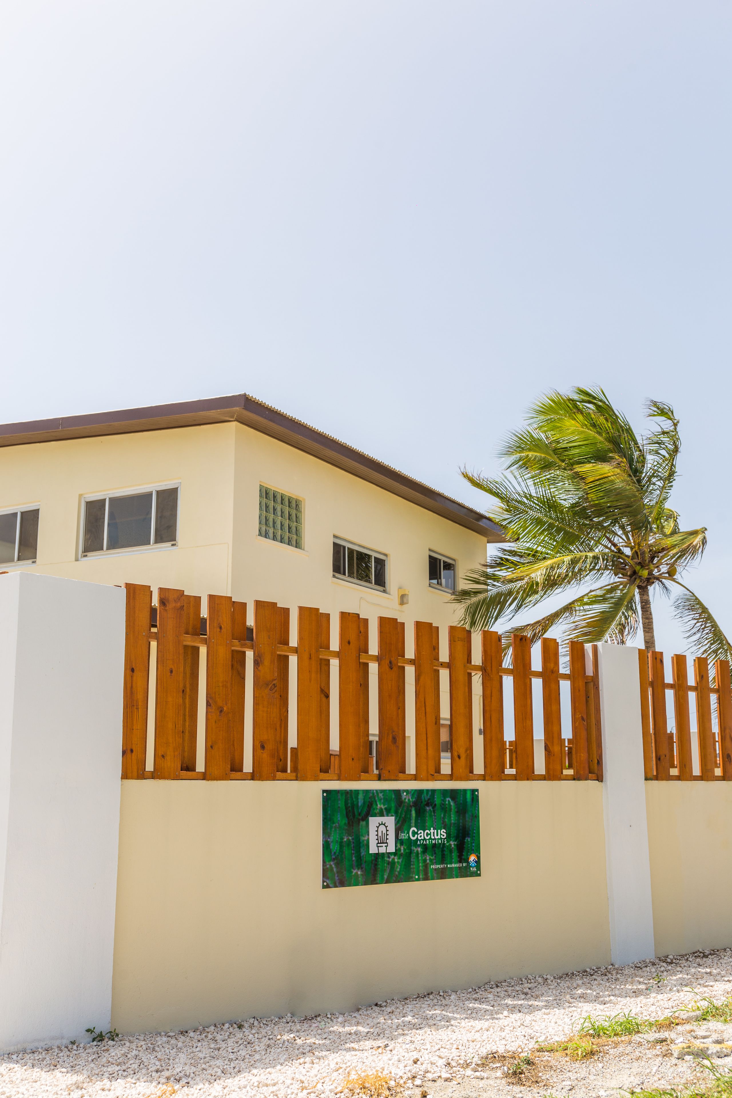 Little Cactus Apartments Aruba