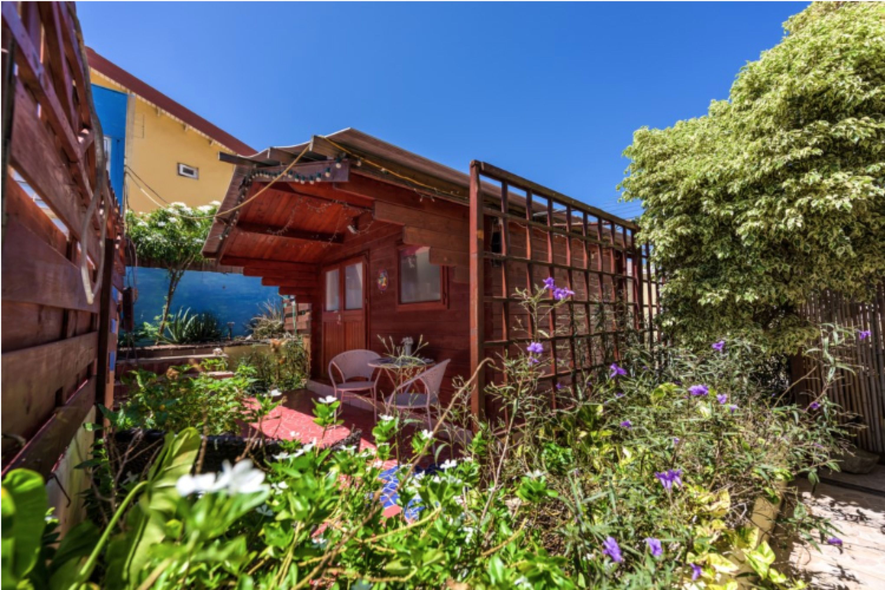 Sunflower Villa Studios by CMD