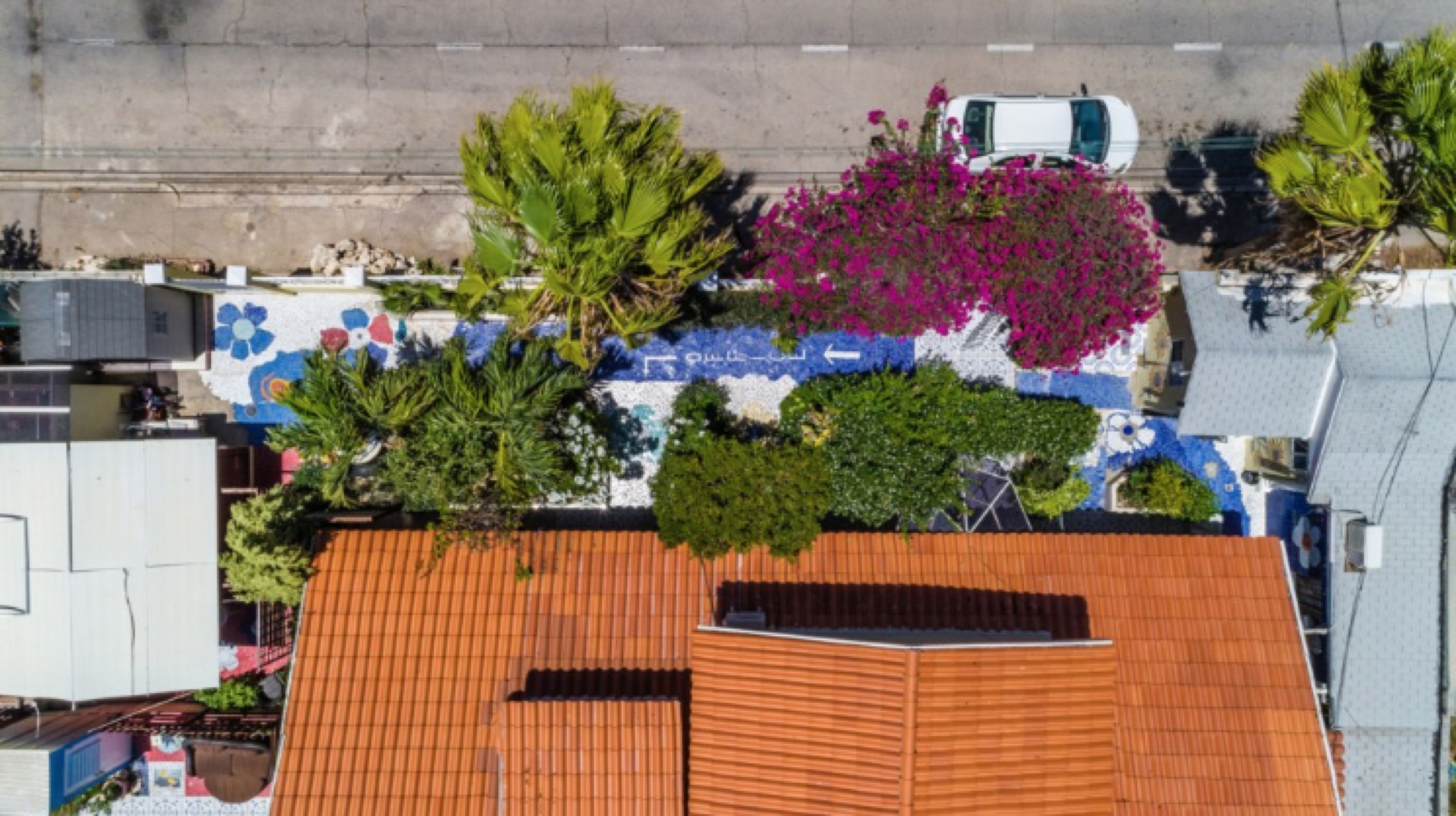 Sunflower Villa Studios by CMD