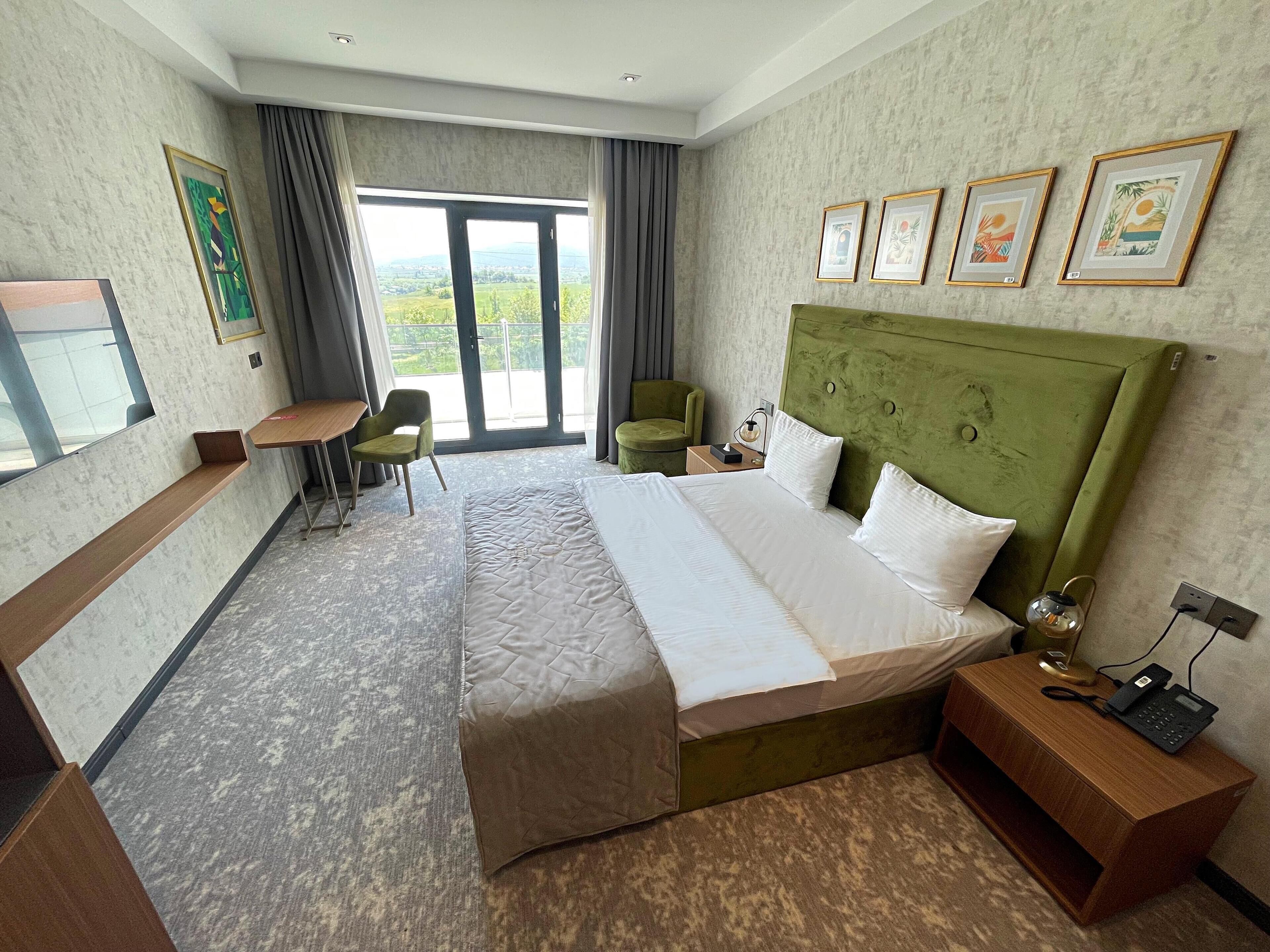 Arena Grand Hotel