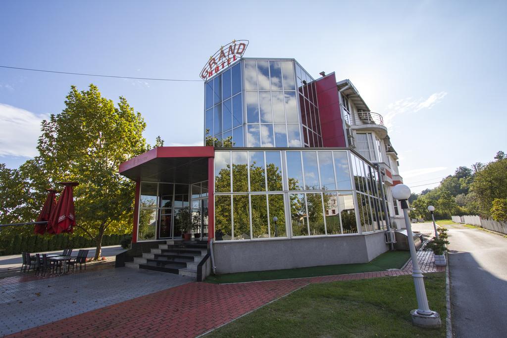 Grand Hotel