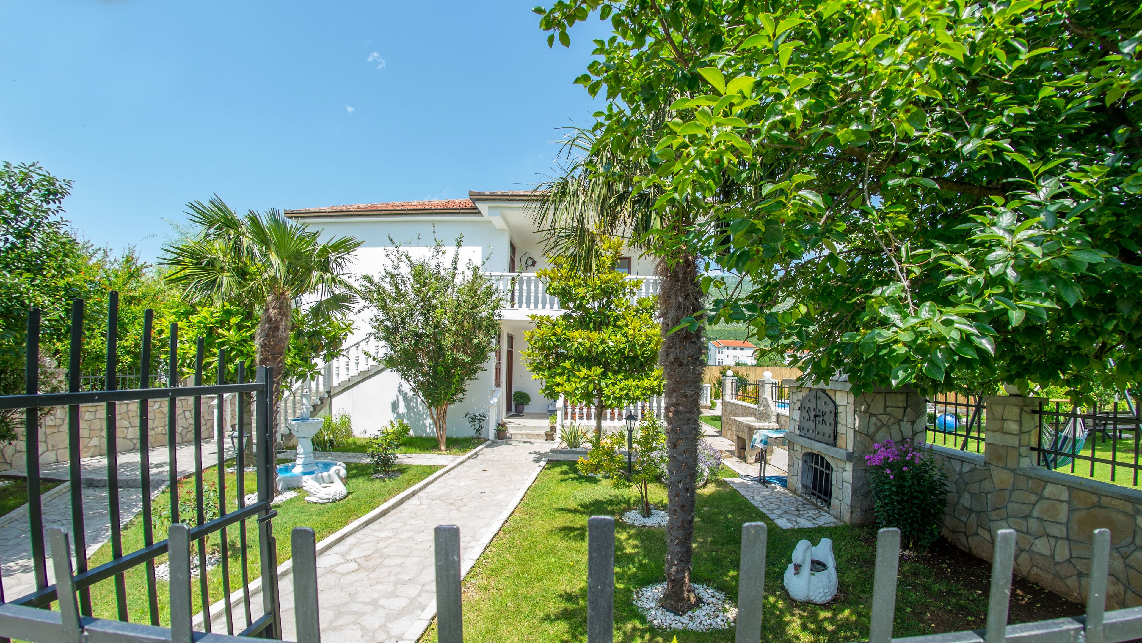 Villa Kings Garden