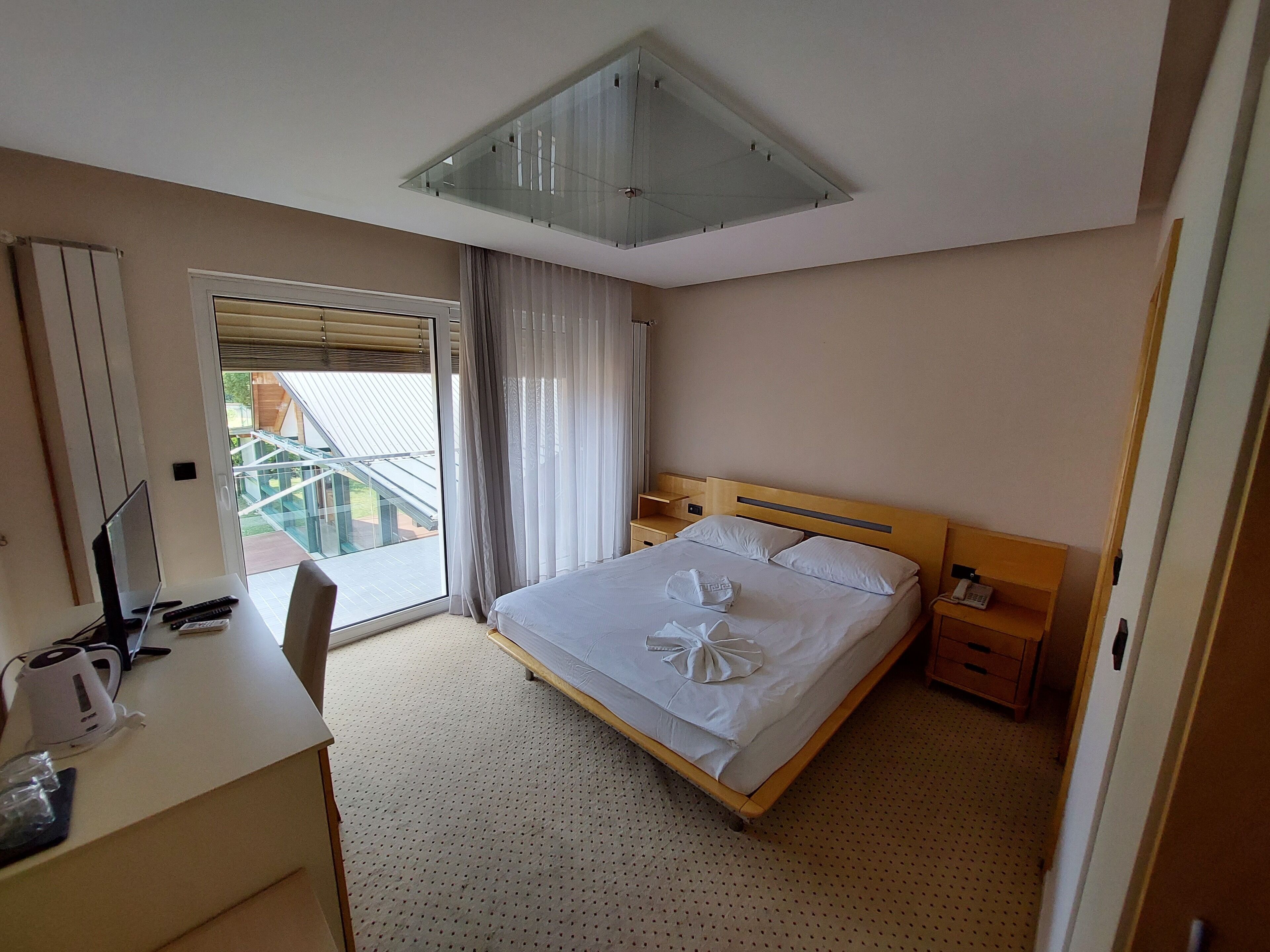 Hotel Brass