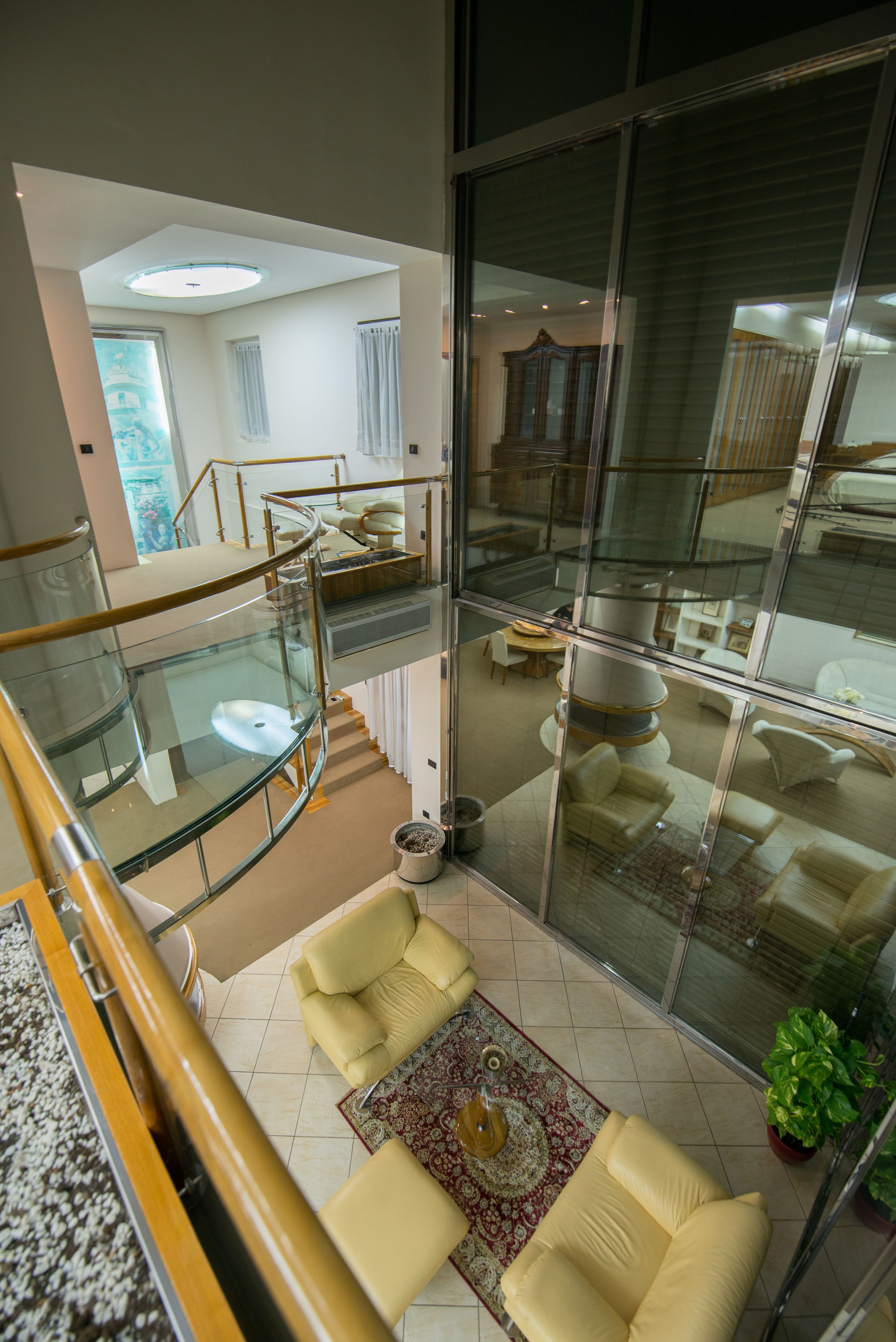 Hotel Brass