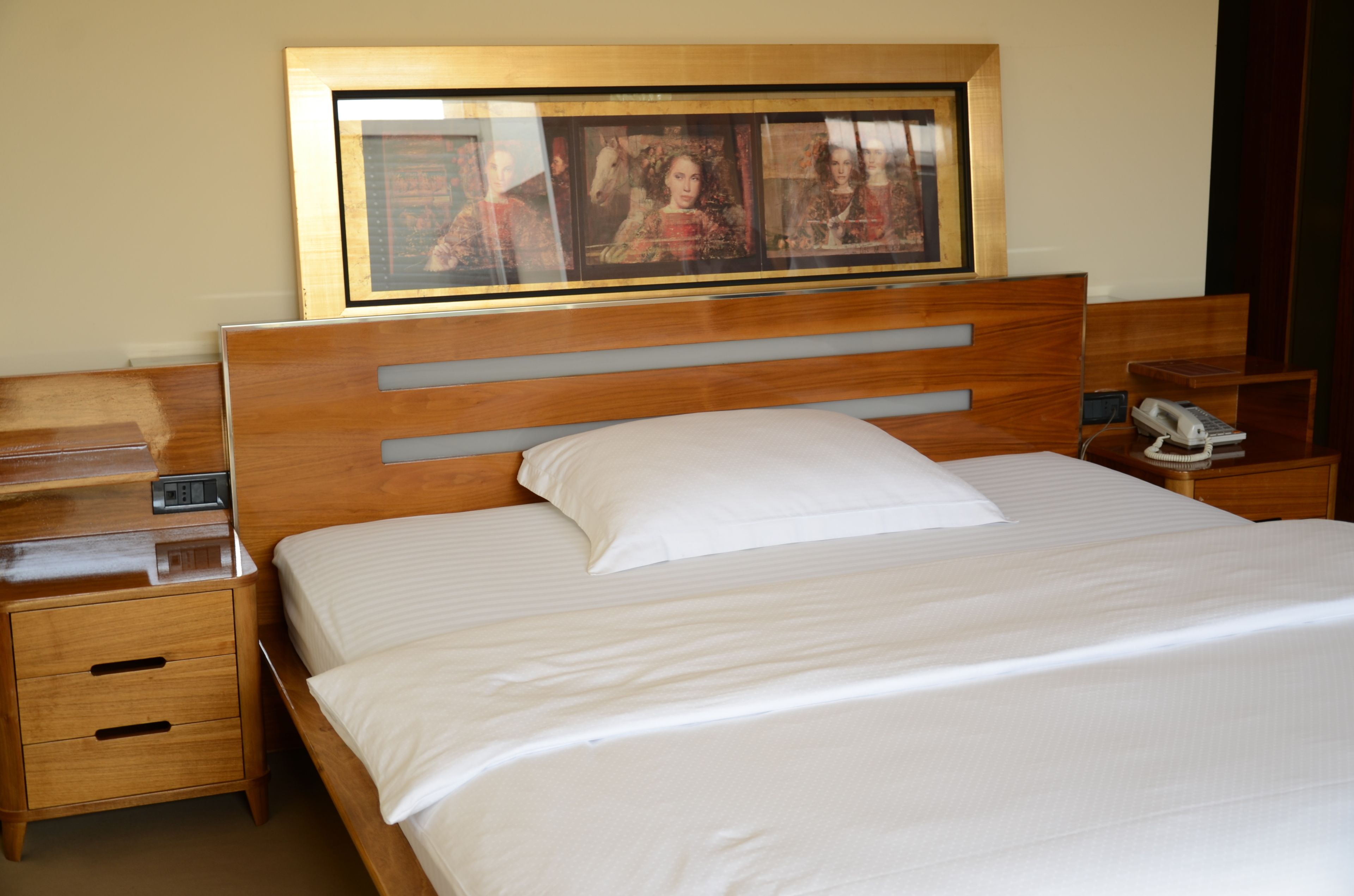 Hotel Brass