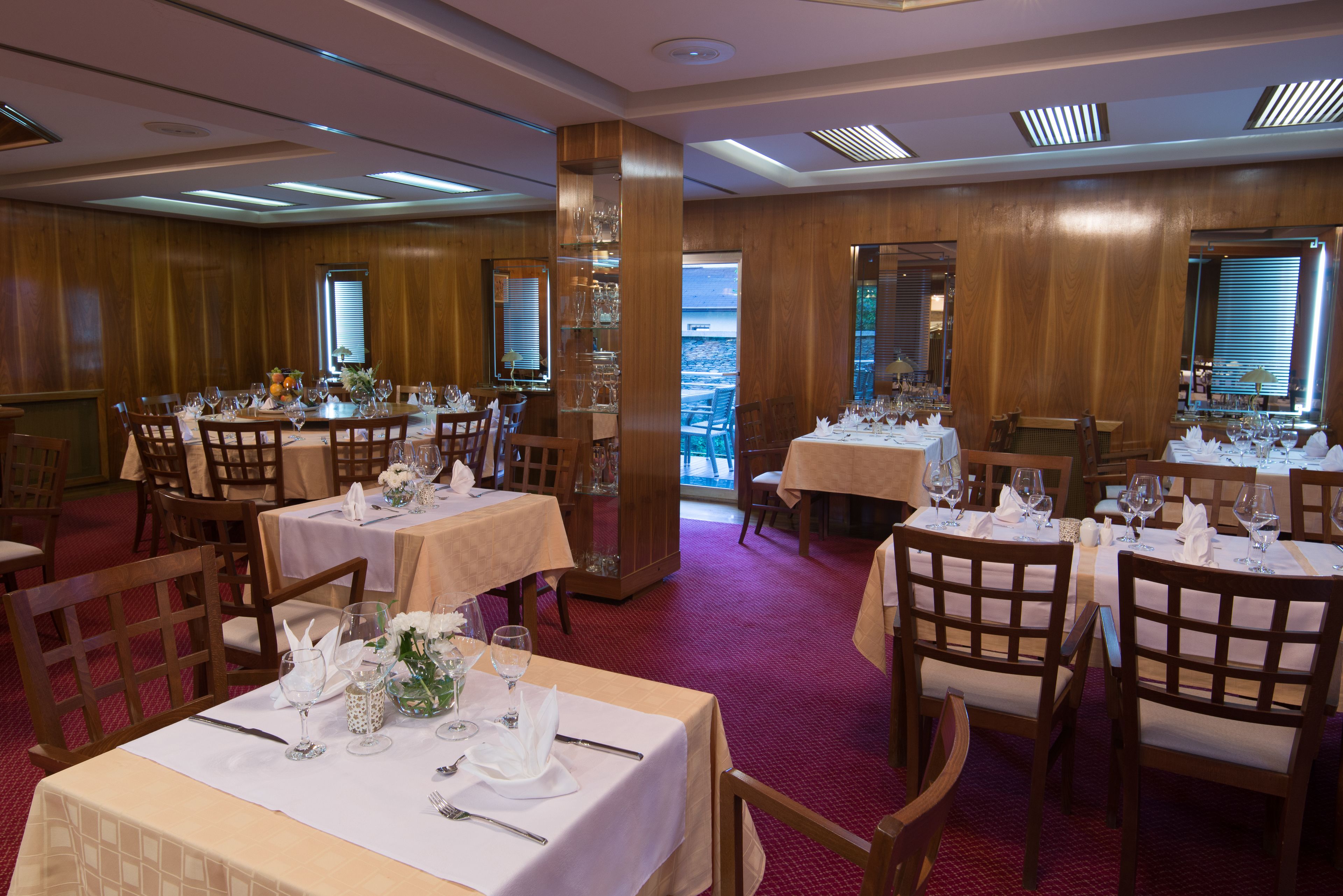 Hotel Brass