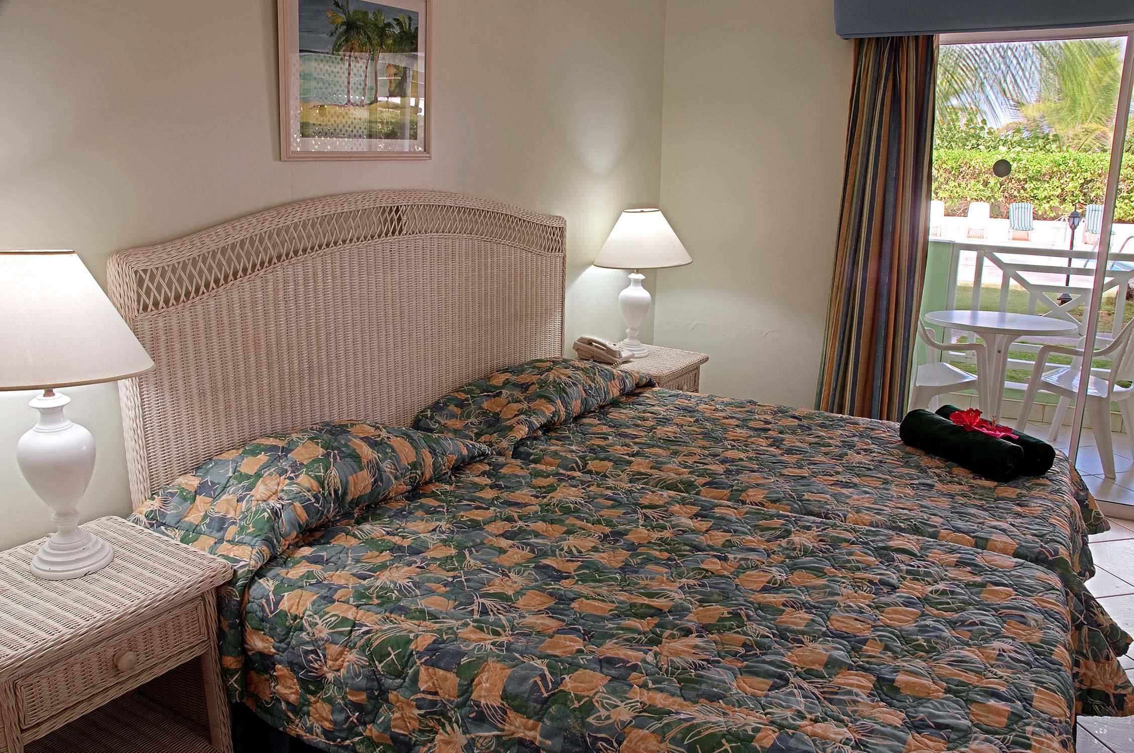 Dover Beach Hotel