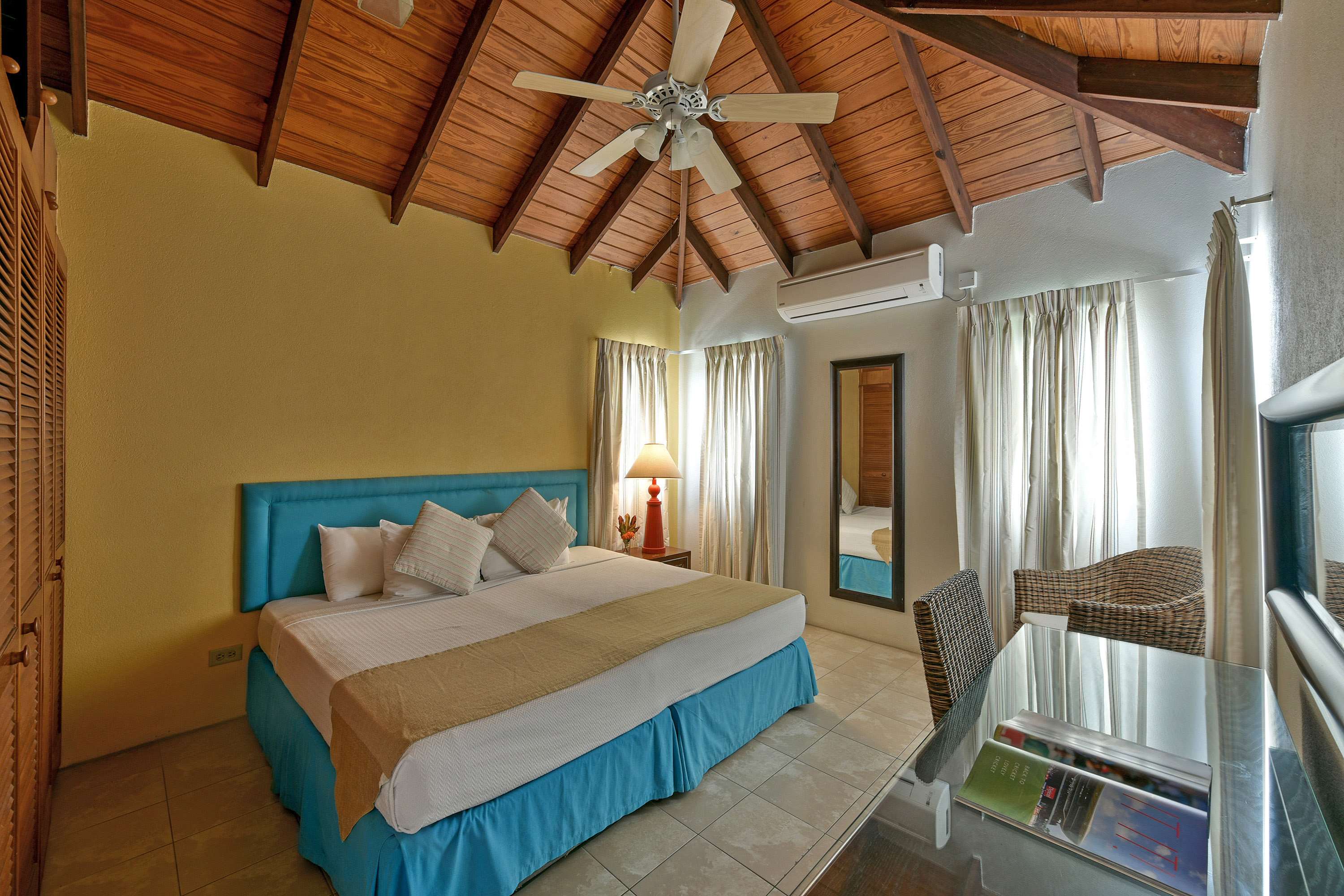 Coconut Court Beach Hotel