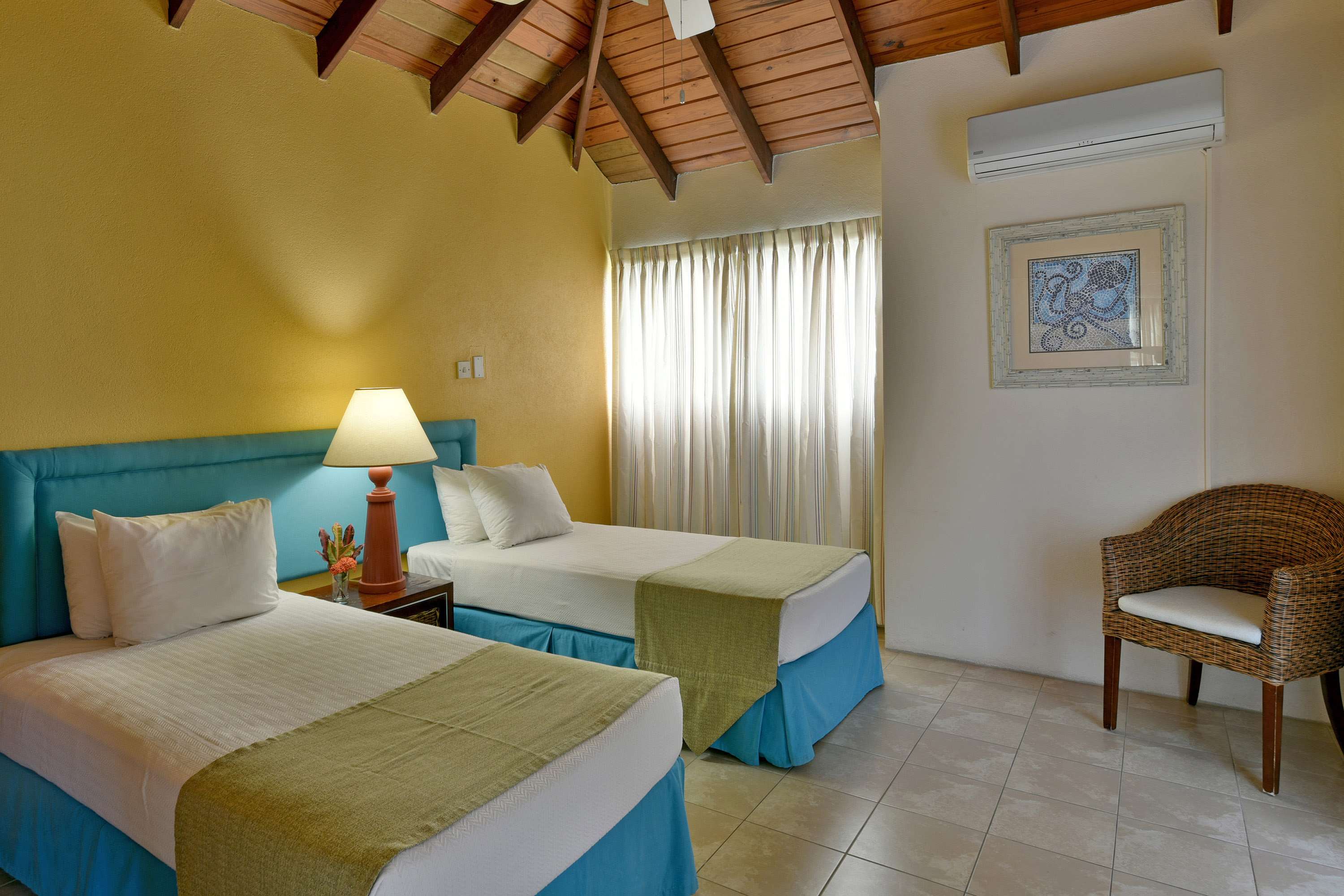 Coconut Court Beach Hotel