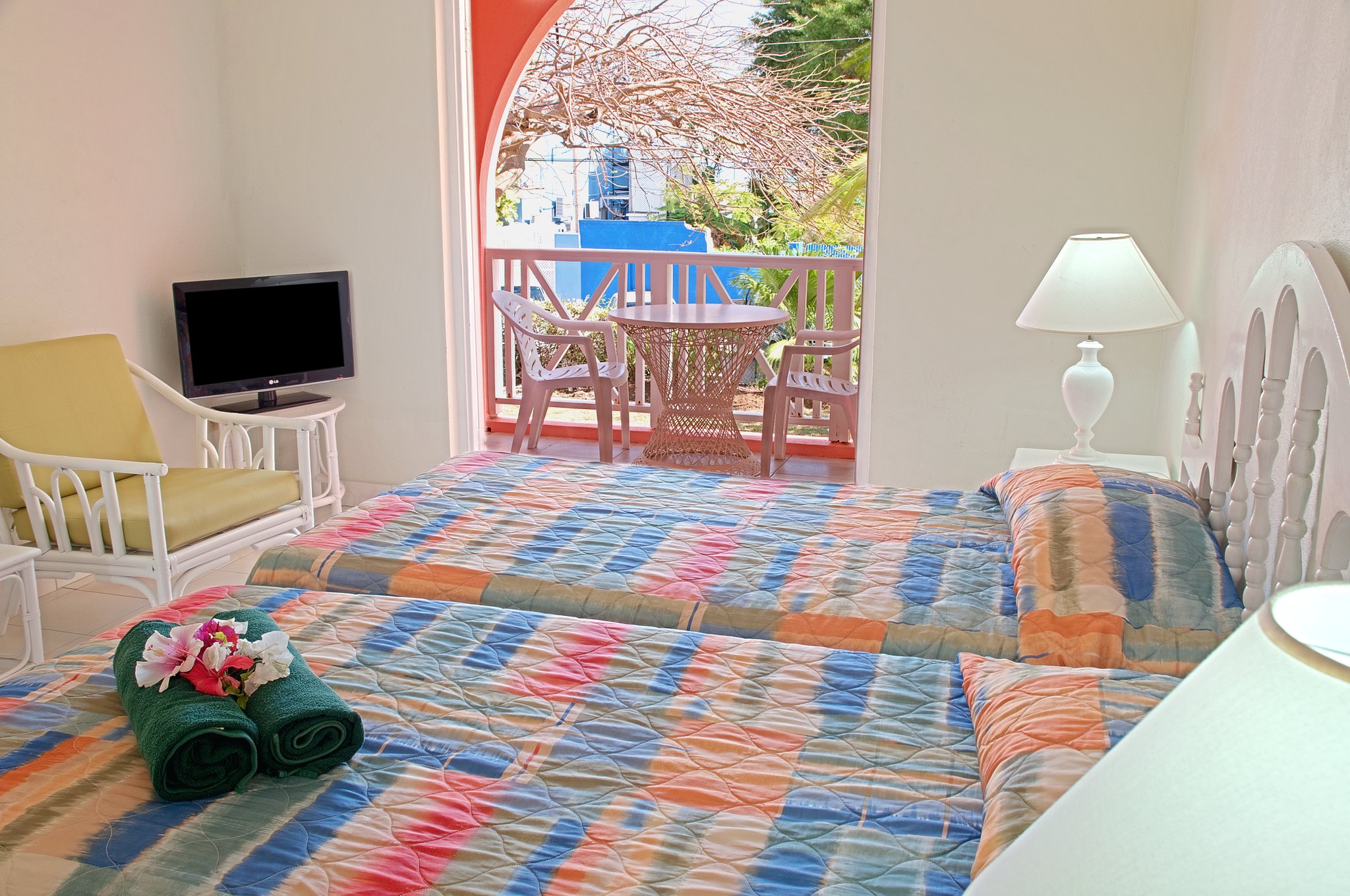 Dover Beach Hotel