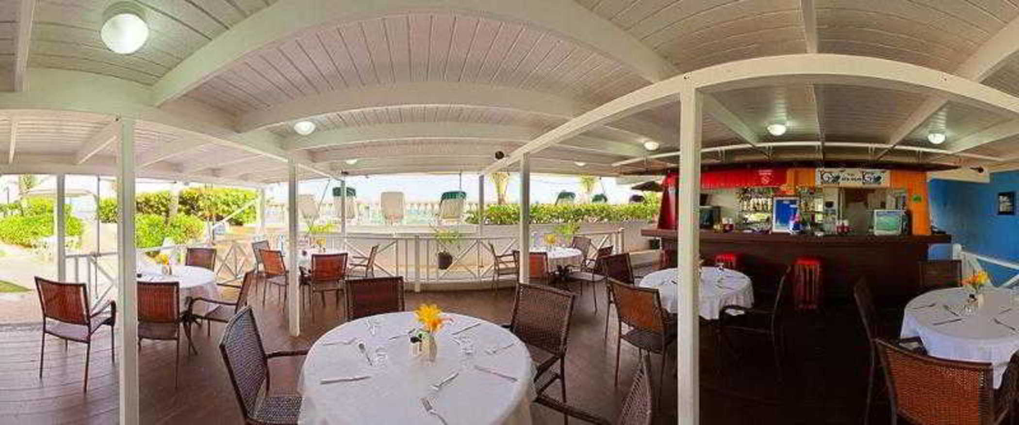 Dover Beach Hotel
