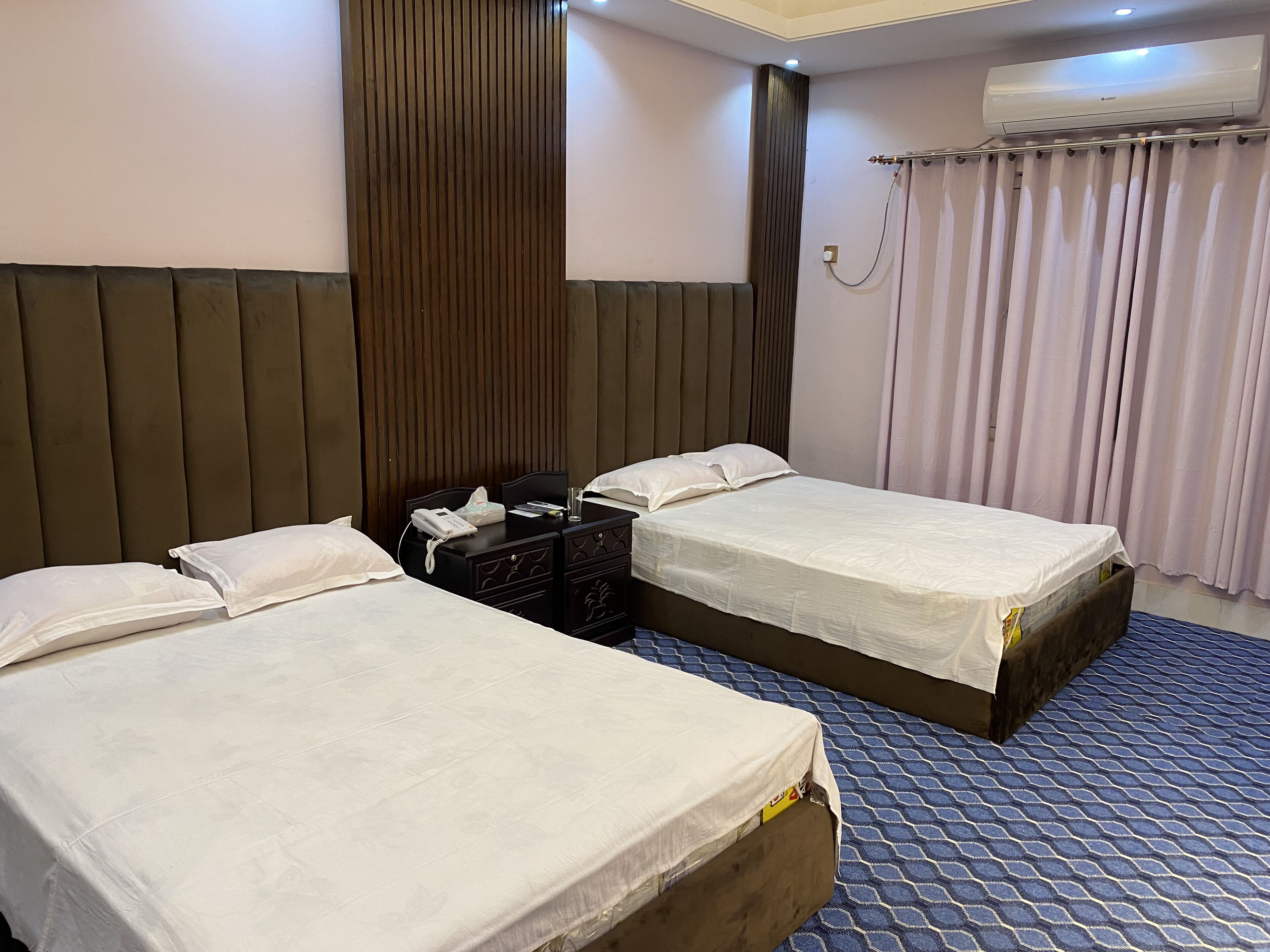 Hotel Grand Akther