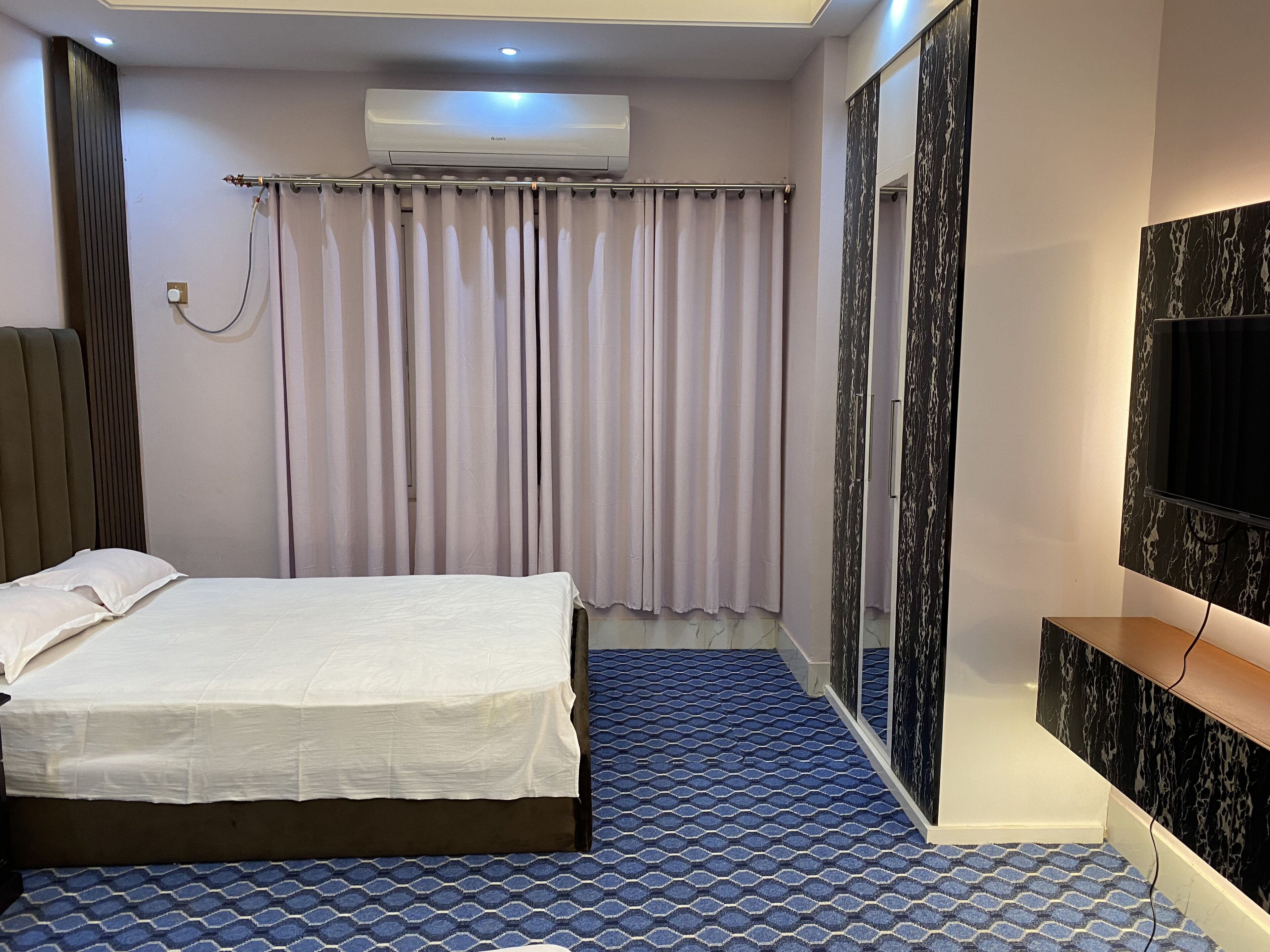 Hotel Grand Akther