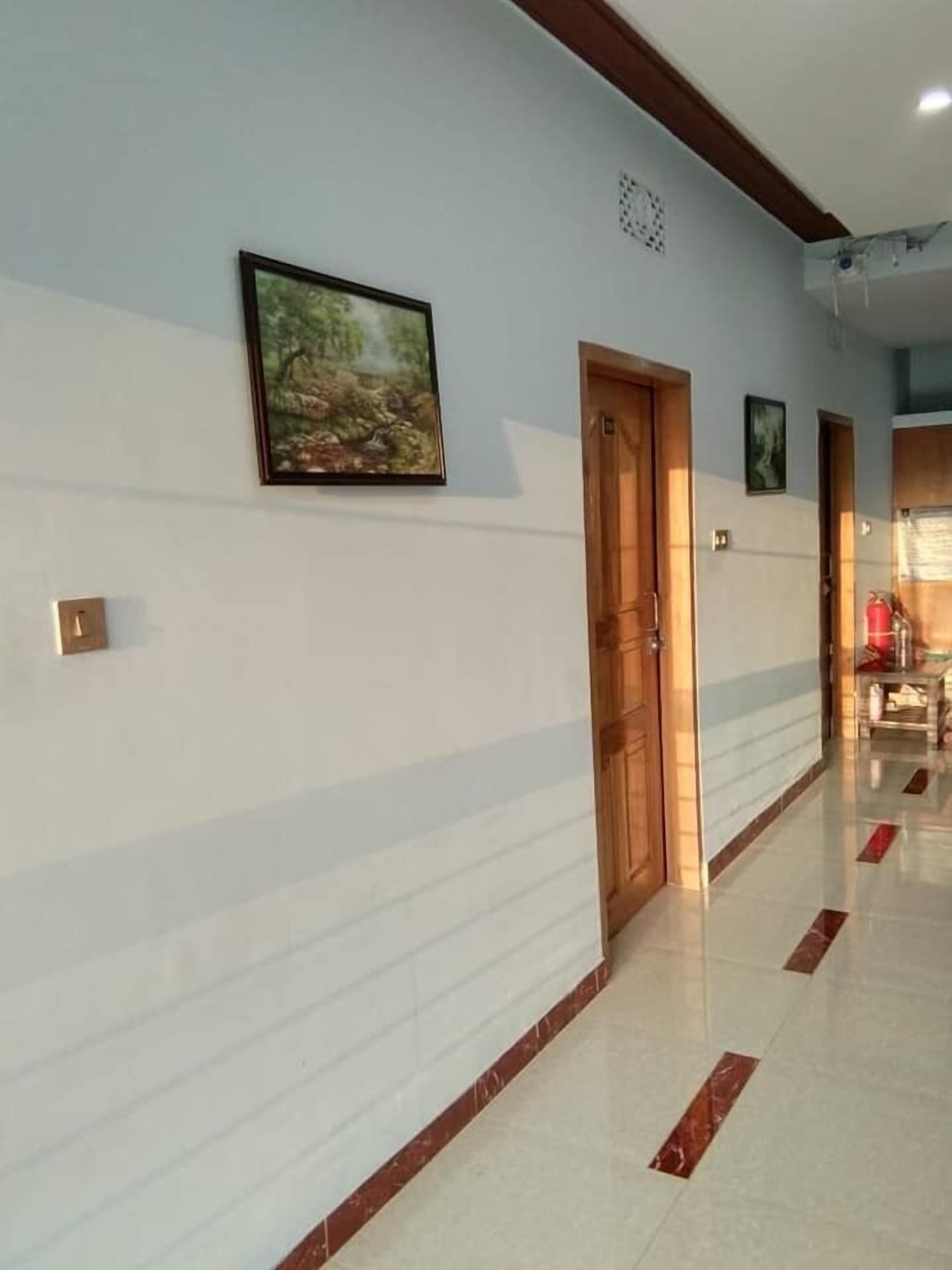 Hotel Khan View