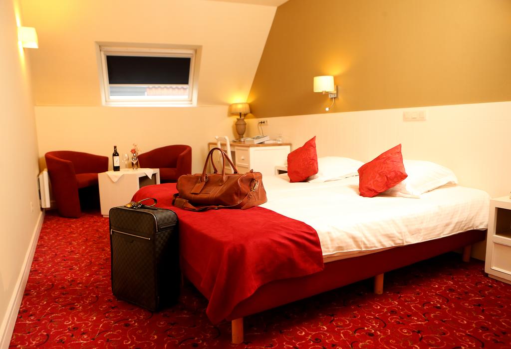 Hotel  Acacia