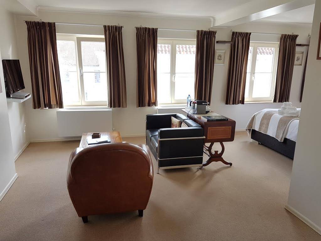 The Townhouse Bed & Breakfast