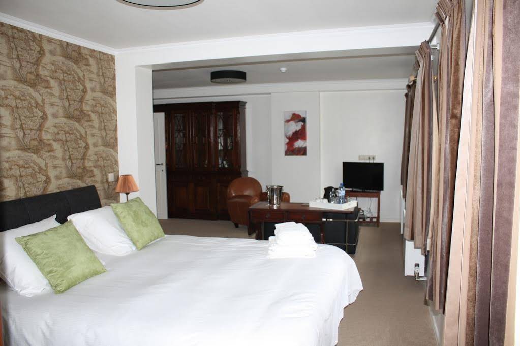 The Townhouse Bed & Breakfast