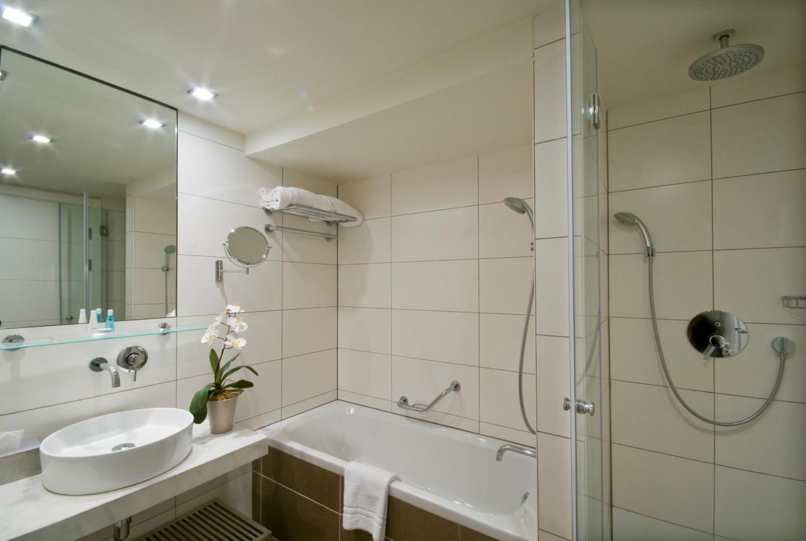 B-aparthotel Grand Place
