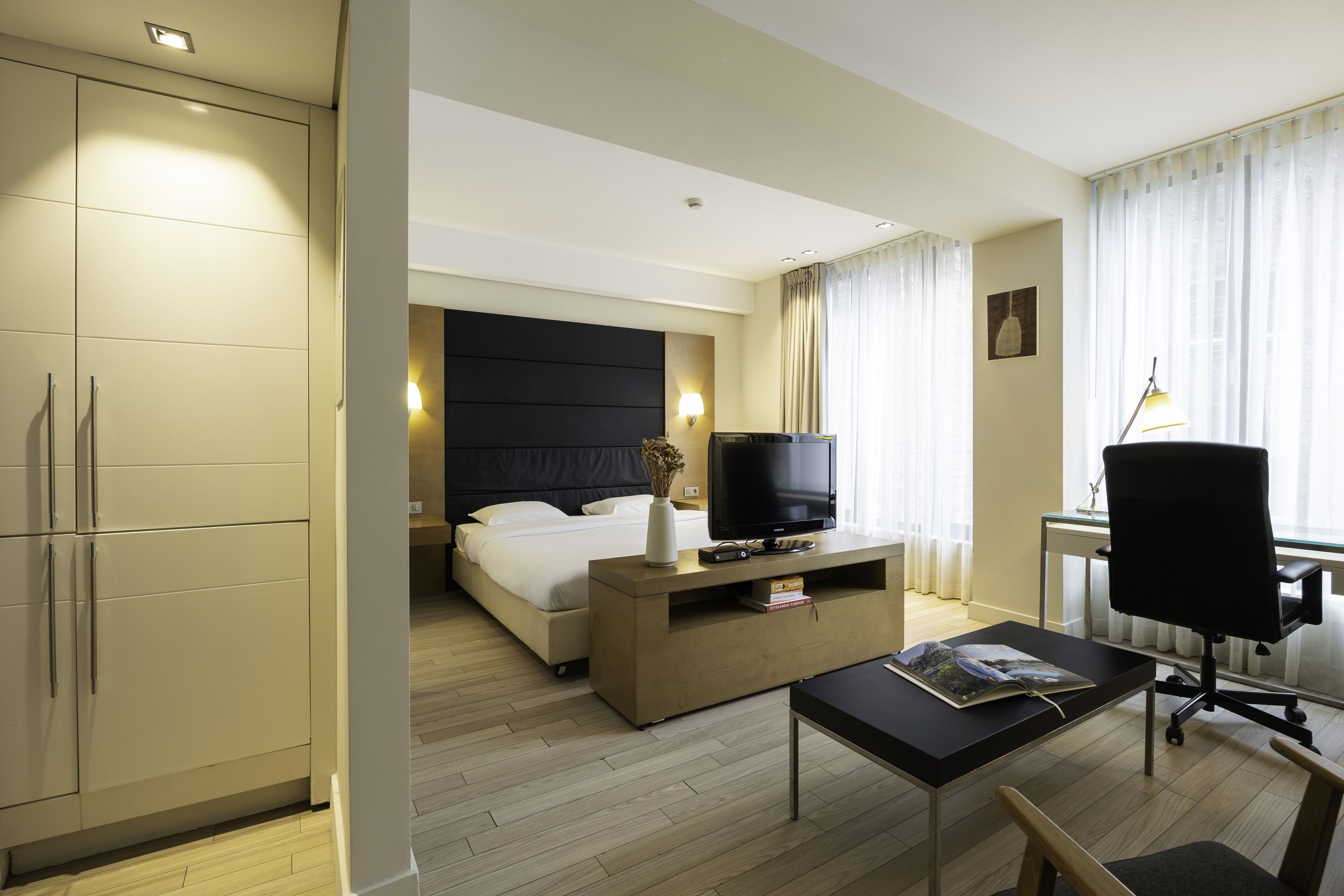 B-aparthotel Grand Place